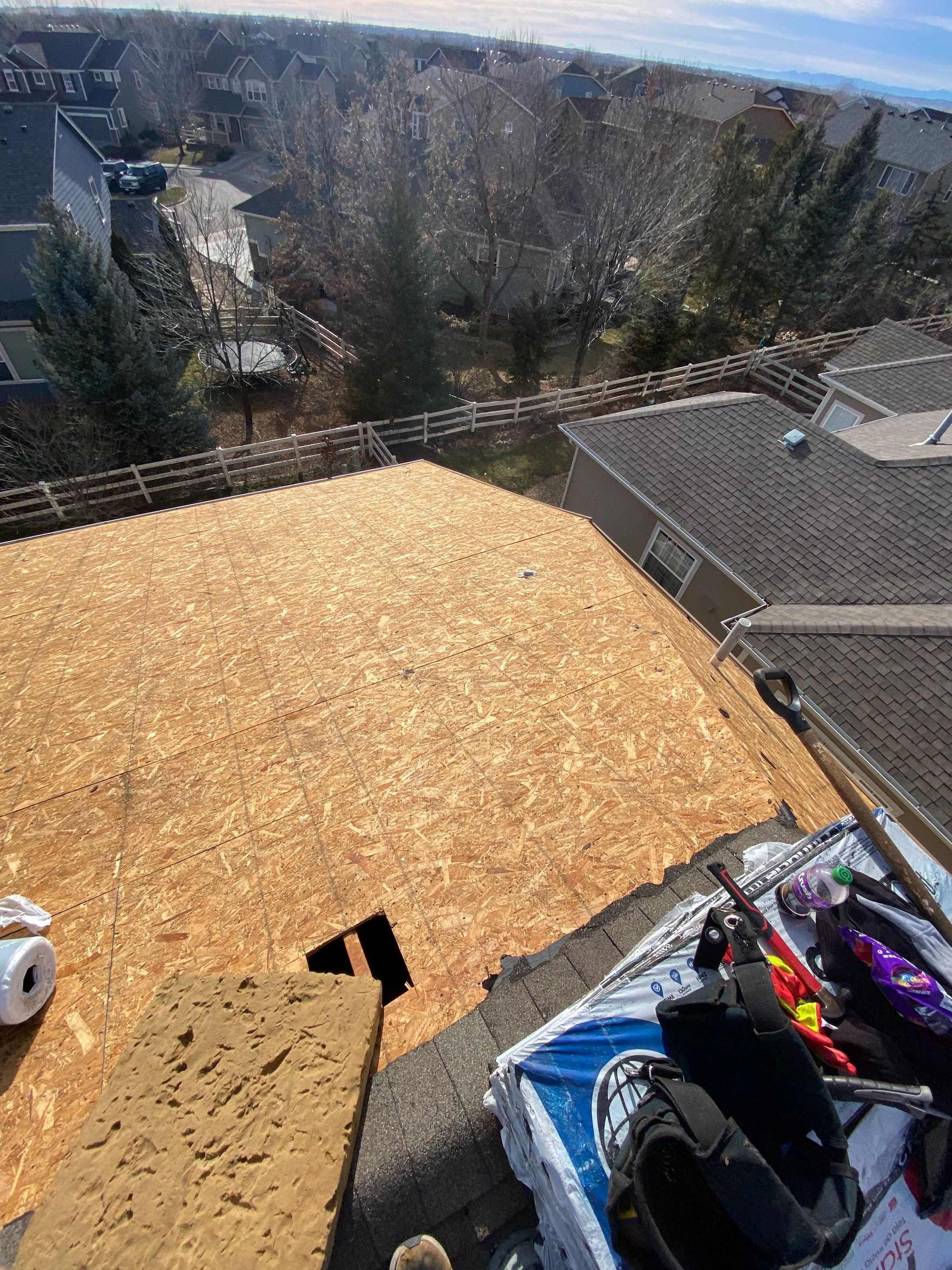 Resdiental Hail Damage Roof Replacement using Atlas Pinnacle Class 4 Impact Resistant "Weathered Wood" color by Black Belt Roofing