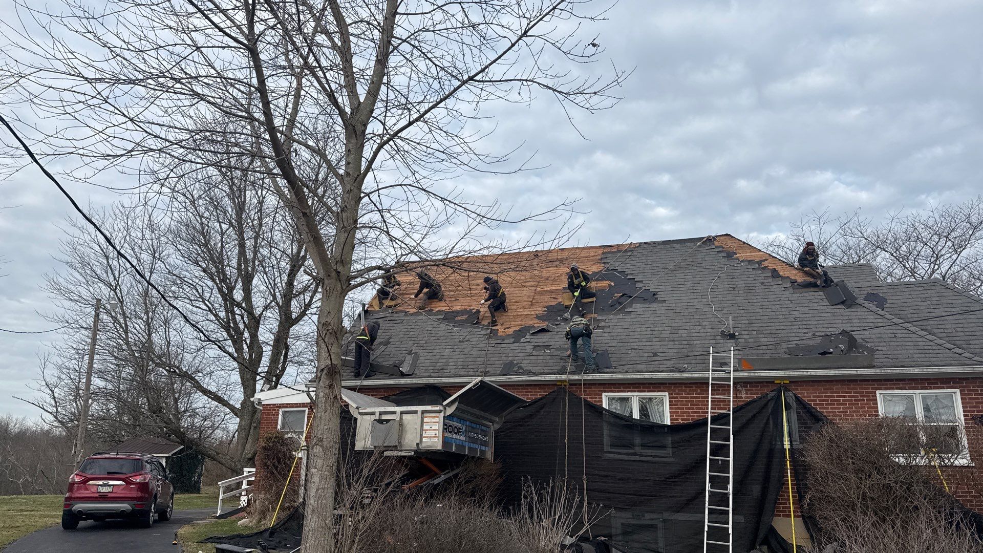 Residential Roofing Installation using Timberline HDZ Shingles - Pewter Gray by RoofX 