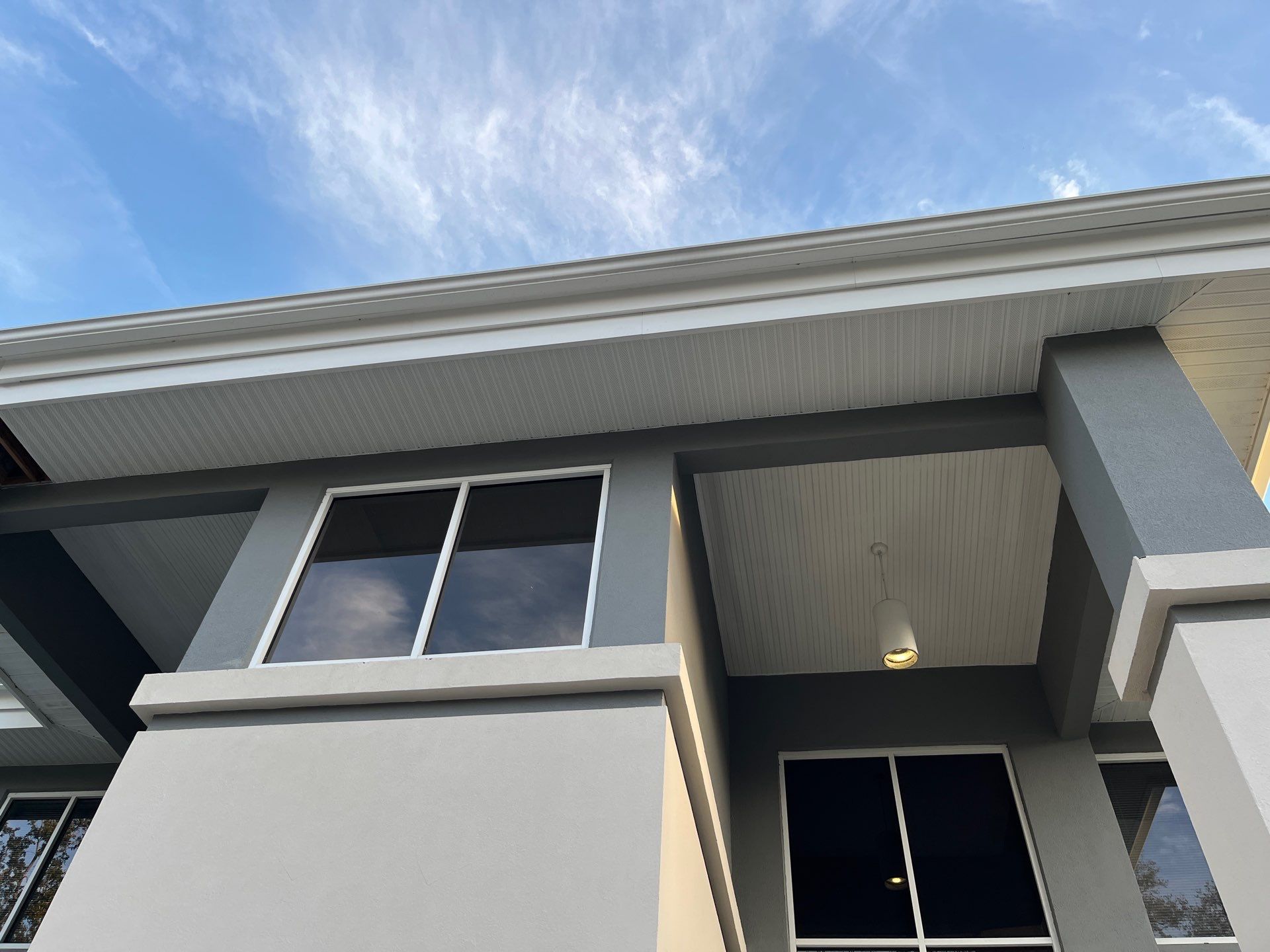 White Soffit and Fascia Replacement in Sarasota FL by Gutter Professors