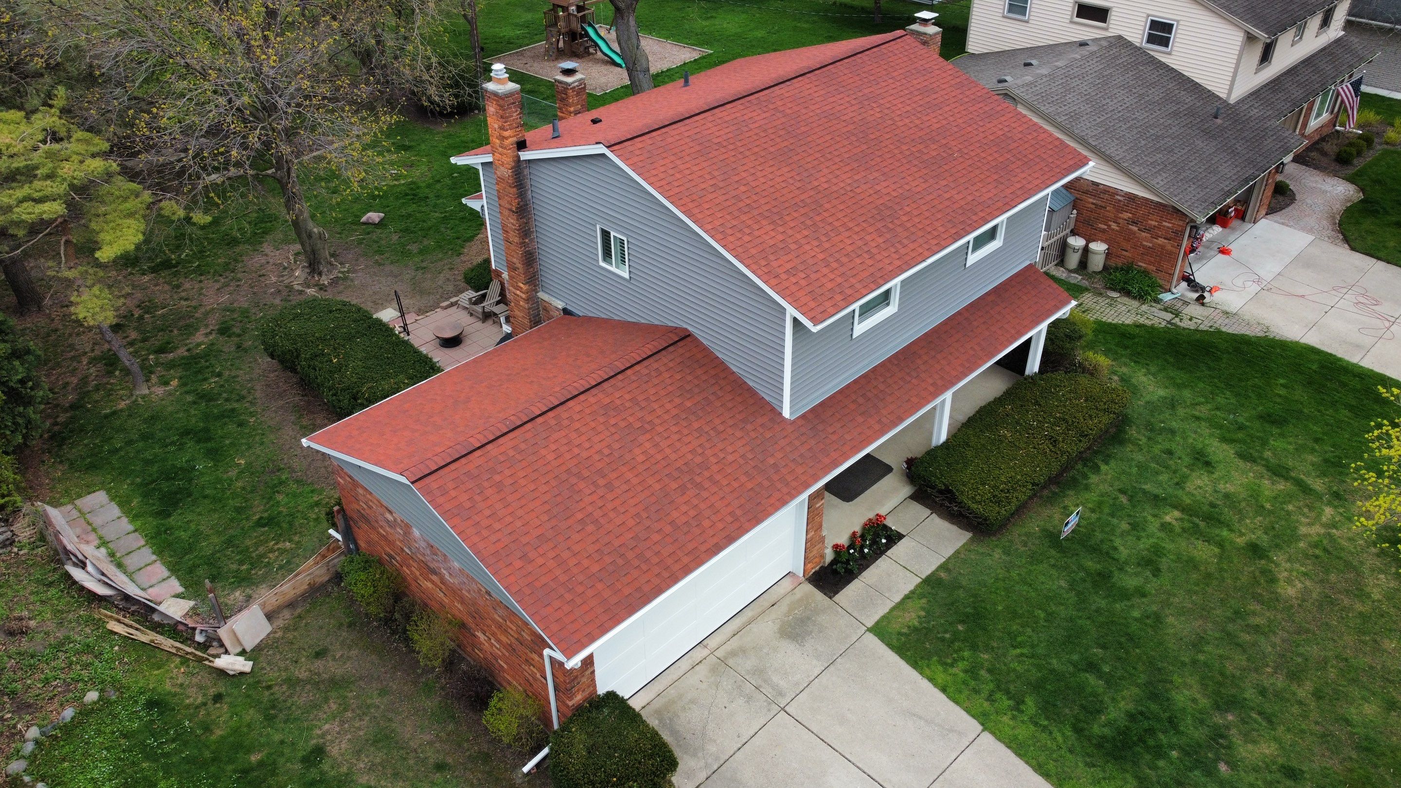 Vinyl Siding Replacement - Private Residence  by Bloomfield Construction & Restoration