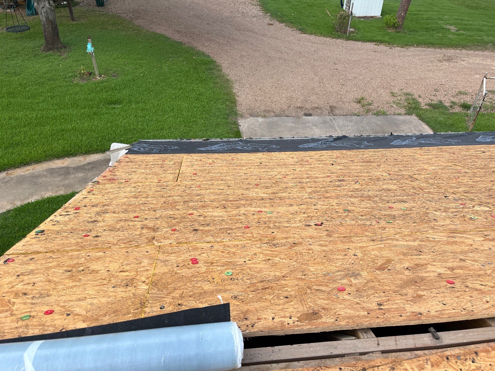 Residential Roofing Installation using Owen's Corning Duration (Lifetime) Shingles by Roof Repair Company