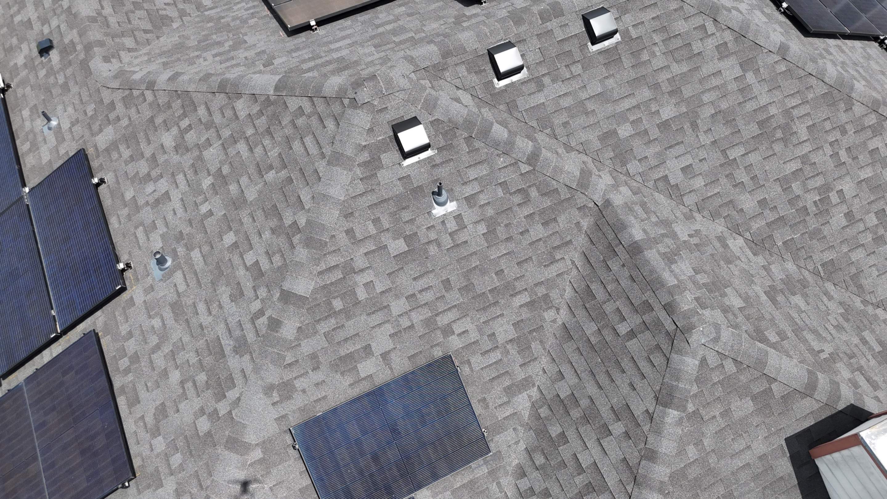 Brilliant Black - Malarkey Vista by RoofsOnly.com