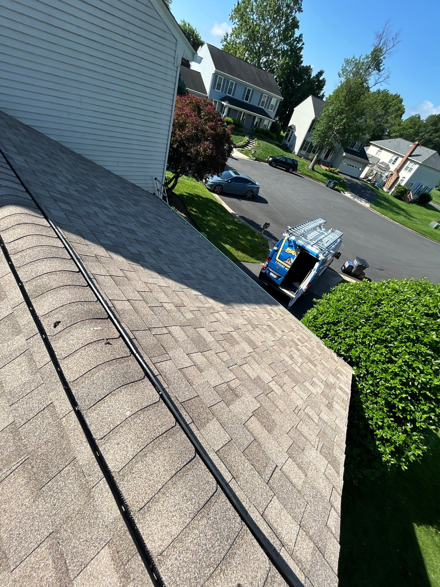 Fairfax: Residential Roof Replacement with CertainTeed Landmark Shingles in Sunrise Cedar by RM Banning, Inc.
