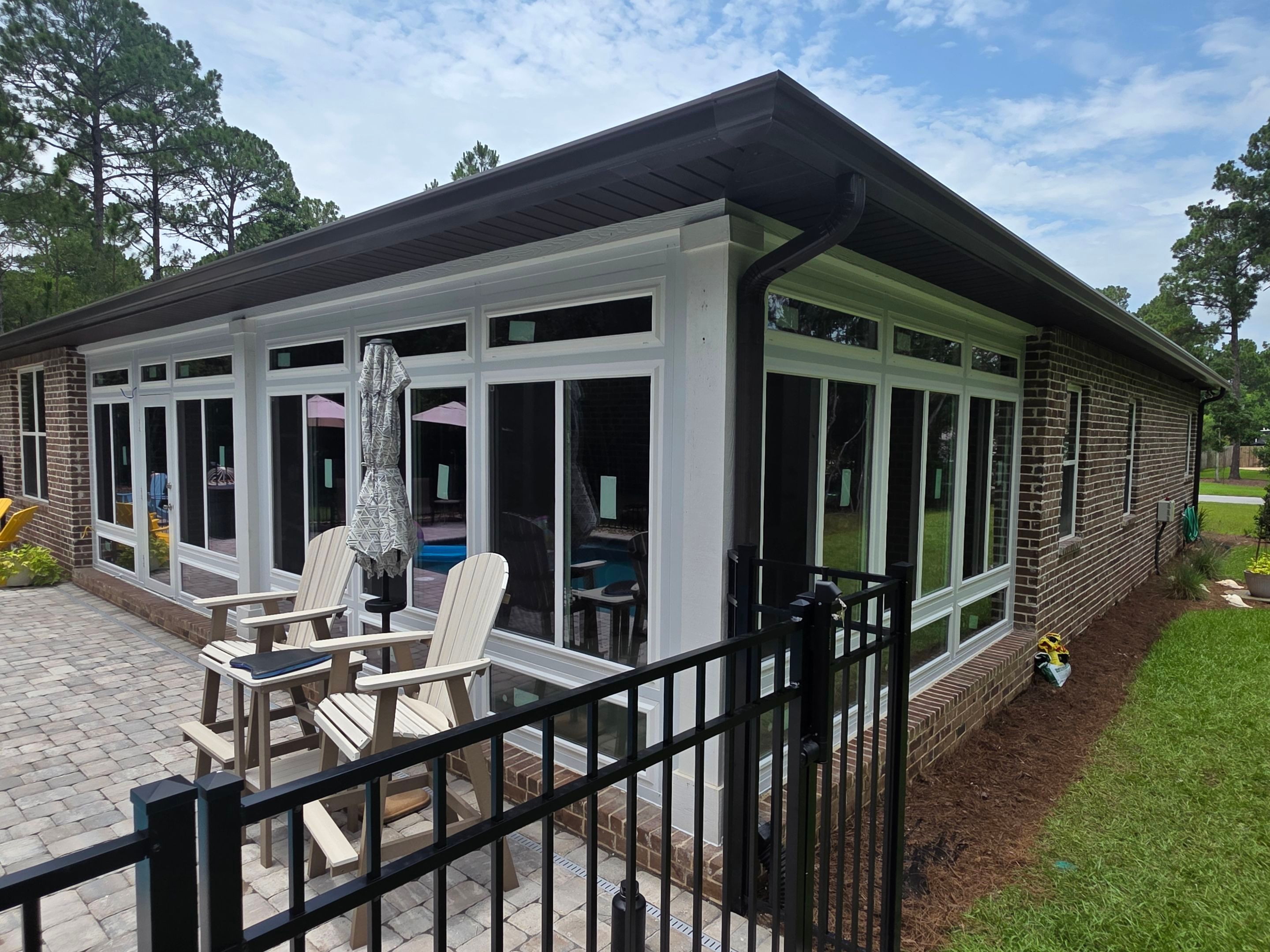 Glass Room in Navarre by Titan Sunrooms