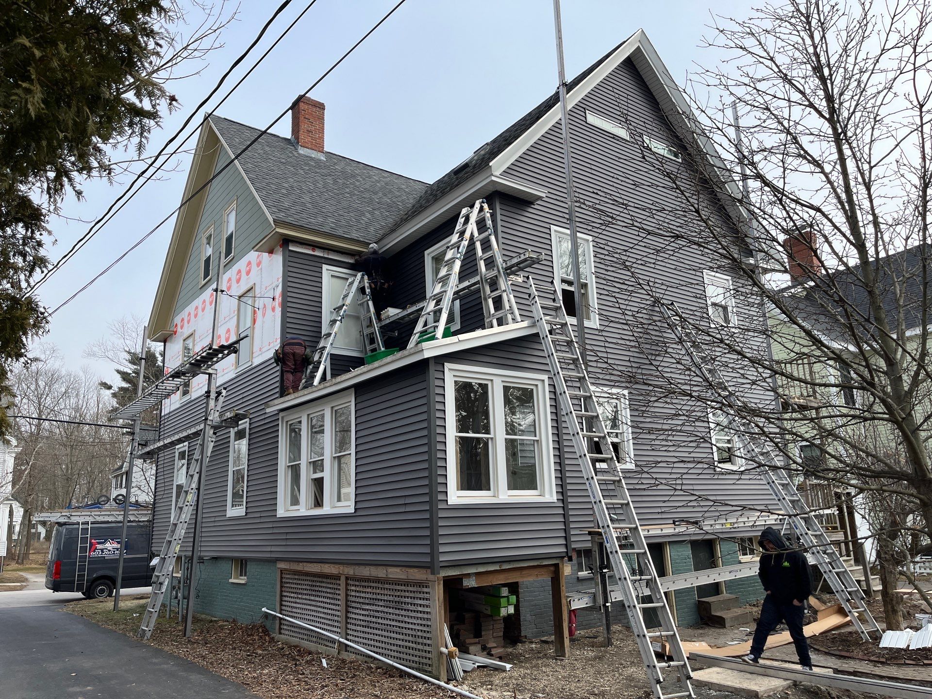 Portsmouth, New Hampshire - Siding Installation by Tall pine roofing
