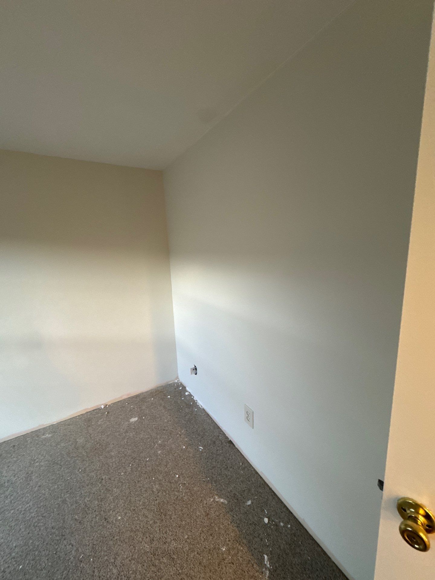 Prepping Home To Sale by Axtra Hand