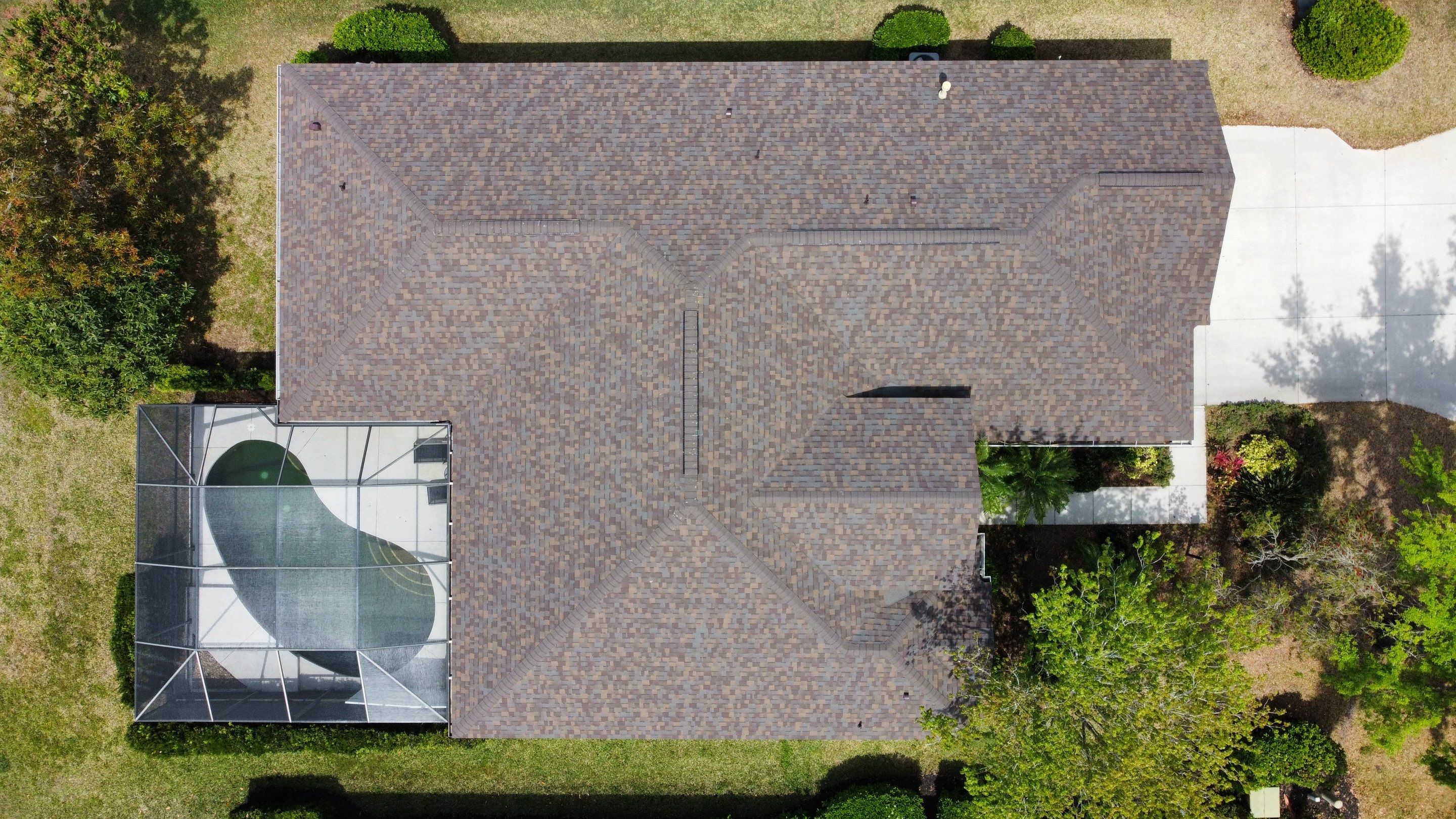 Roof replacement in Lakewood Ranch FL, by Steadfast Roofing