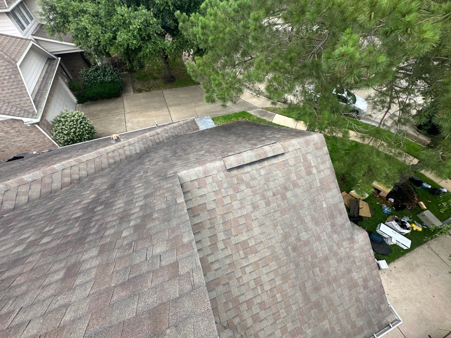 Hail Damage using Owen's Corning Duration (Lifetime) Shingles by Roof Repair Company