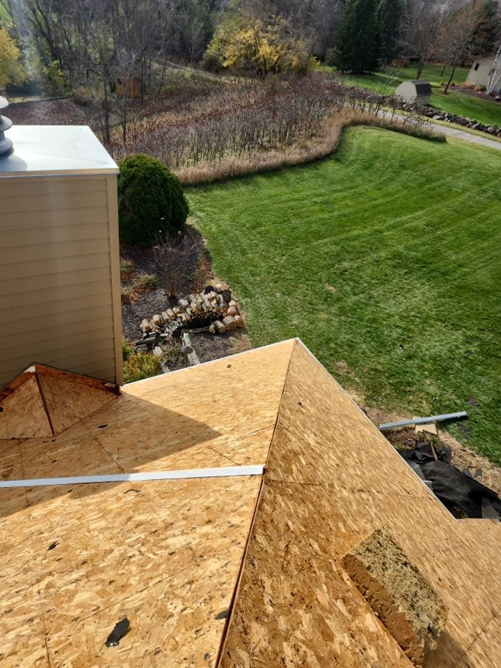 Residential Roof Installation in Plymouth, WI by Gellings Roofing & Siding