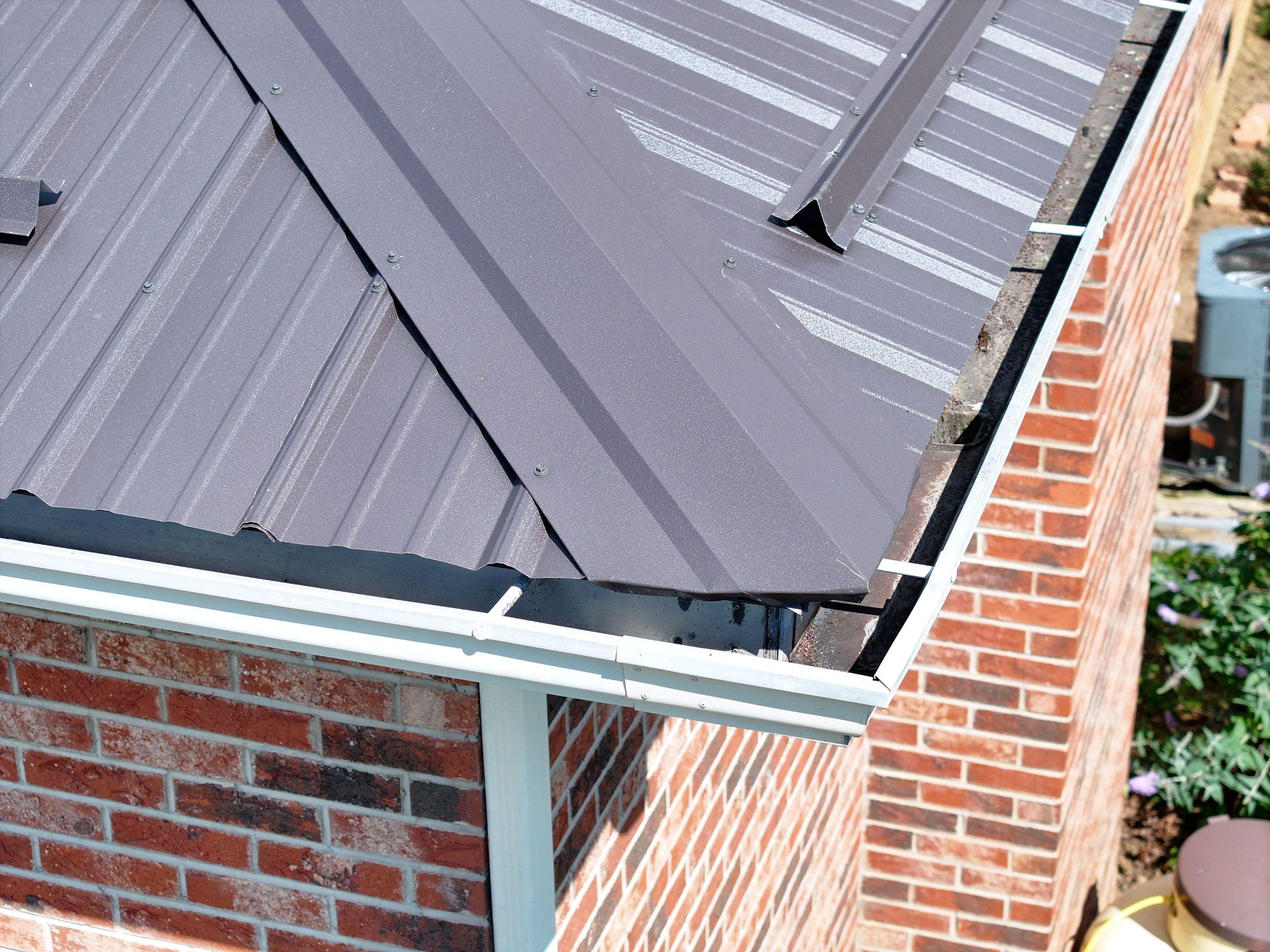 Maximoff Residence by Omnia Roofing