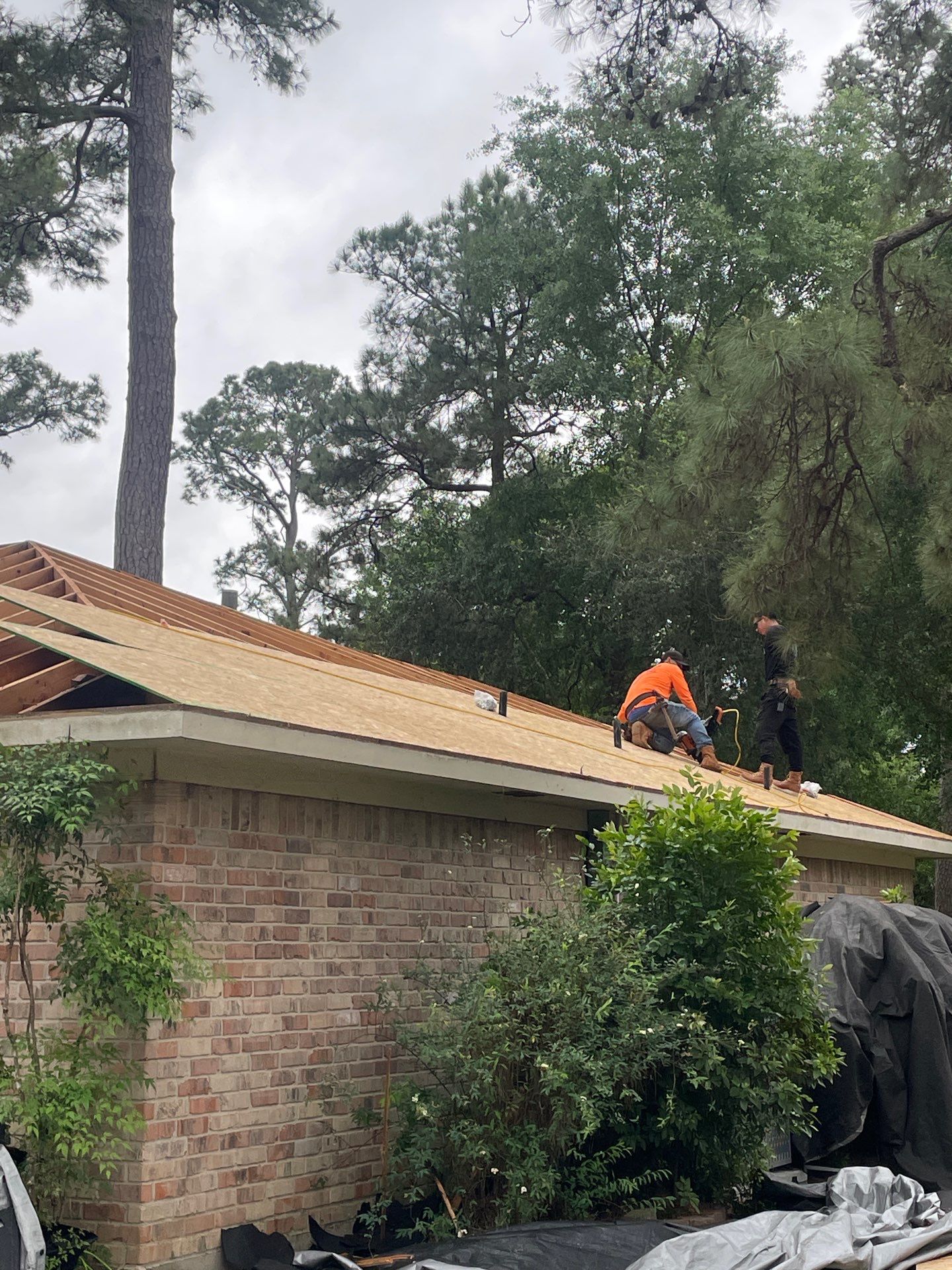 Roof Replacement Houston by Roof Repair Company