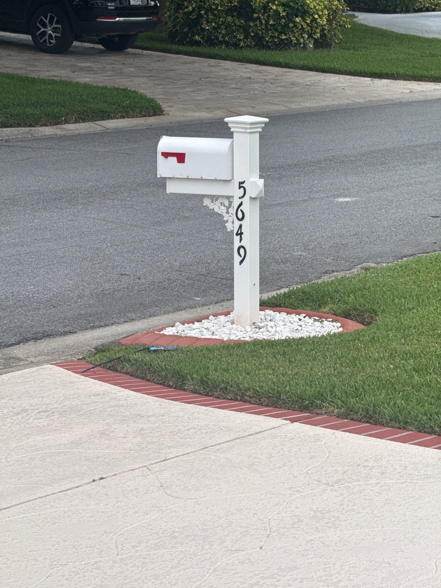 Replace gutter using seal gutters in Sarasota FL by Gutter Professors
