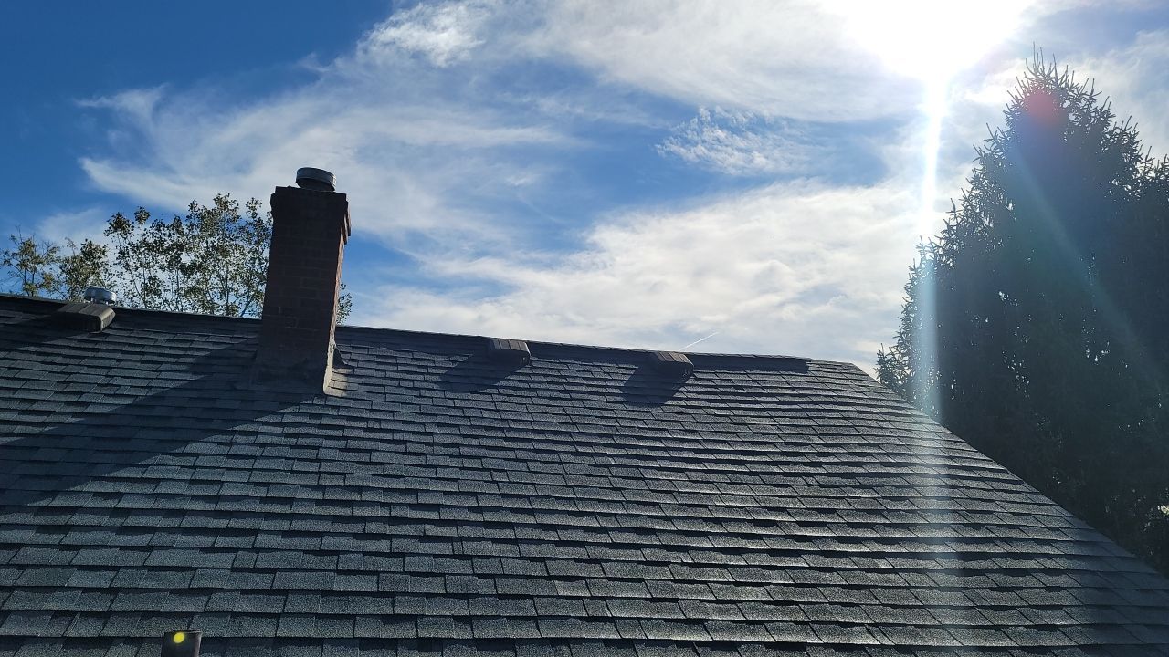 CERTAINTEED LANDMARK COLOR: COBBLESTONE GREY DRIP EDGE: WHITE by Eagle Eye Roofing