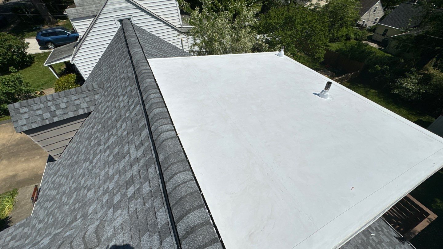 Falls Church: CertainTeed Landmark Pro Designer Shingles in Max Def Pewter by RM Banning, Inc.