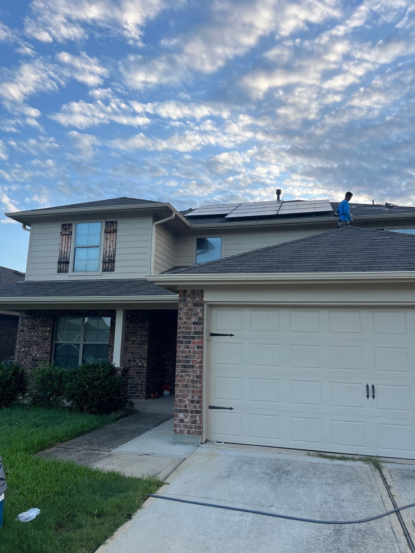 Residential Roofing Installation using Owen's Corning Duration (Lifetime) Shingles by Roof Repair Company