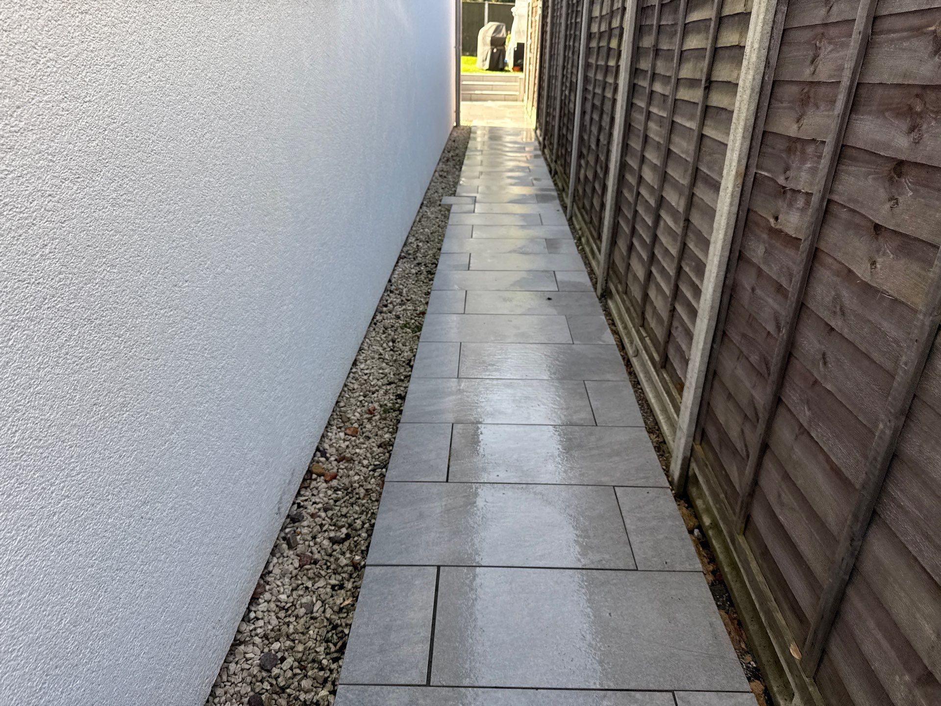 Render Cleaning -Driveway Cleaning by Ges Exterior Cleaning ltd