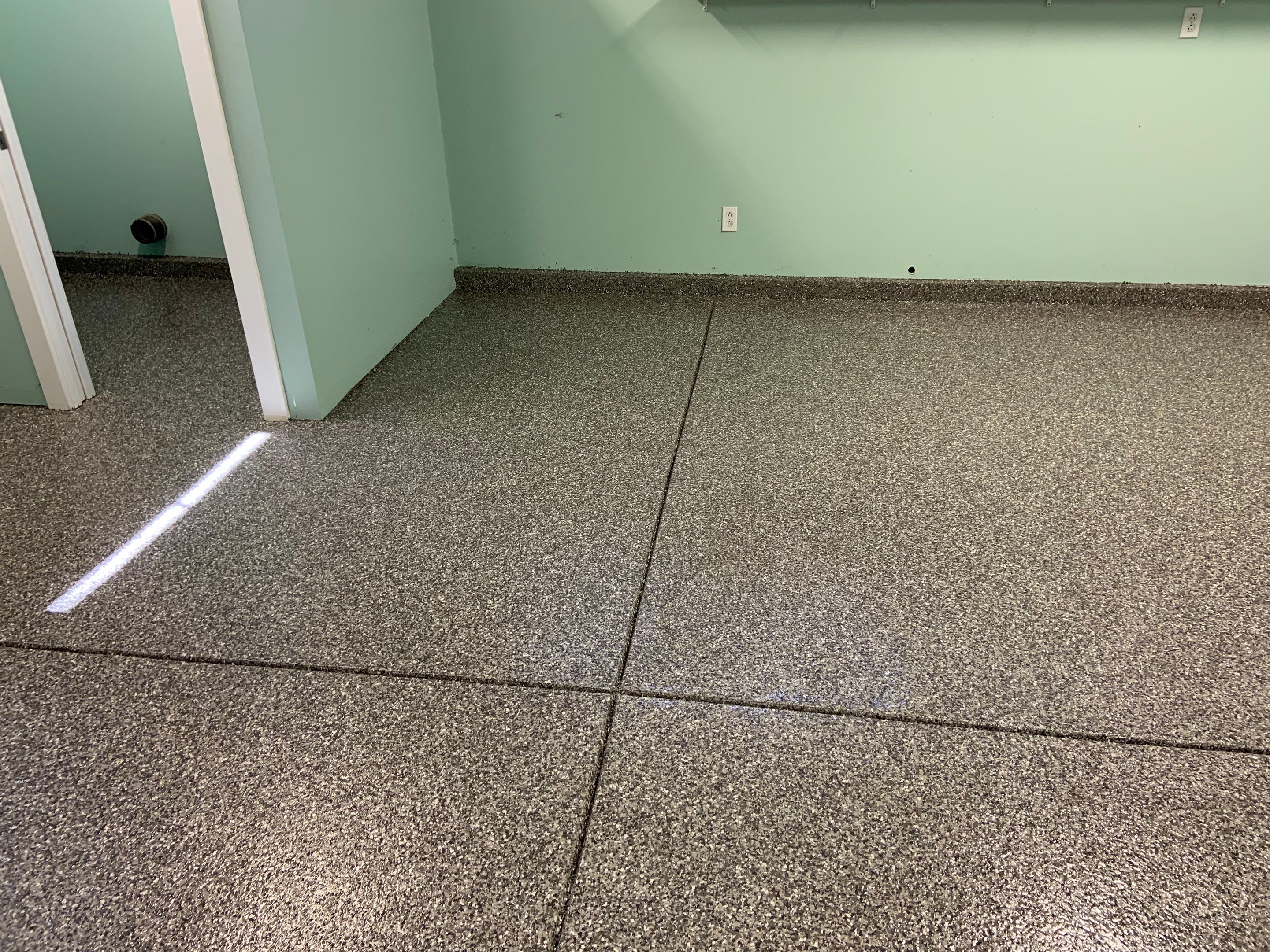 Countertop Transformation using Galaxy Colorway by Croc Coatings, LLC
