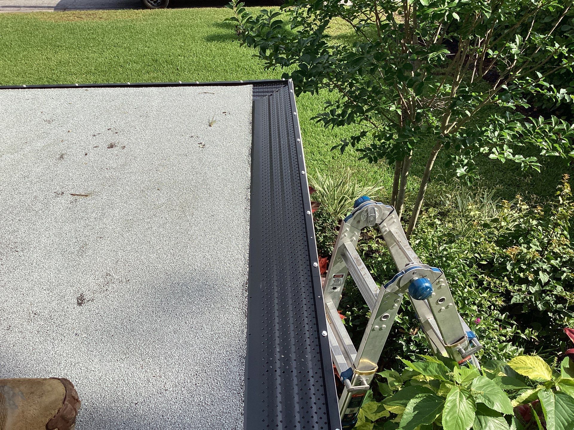 Elegant 7-Inch Seamless Gutters in Sarasota FL in Sarasota FL by Gutter Professors