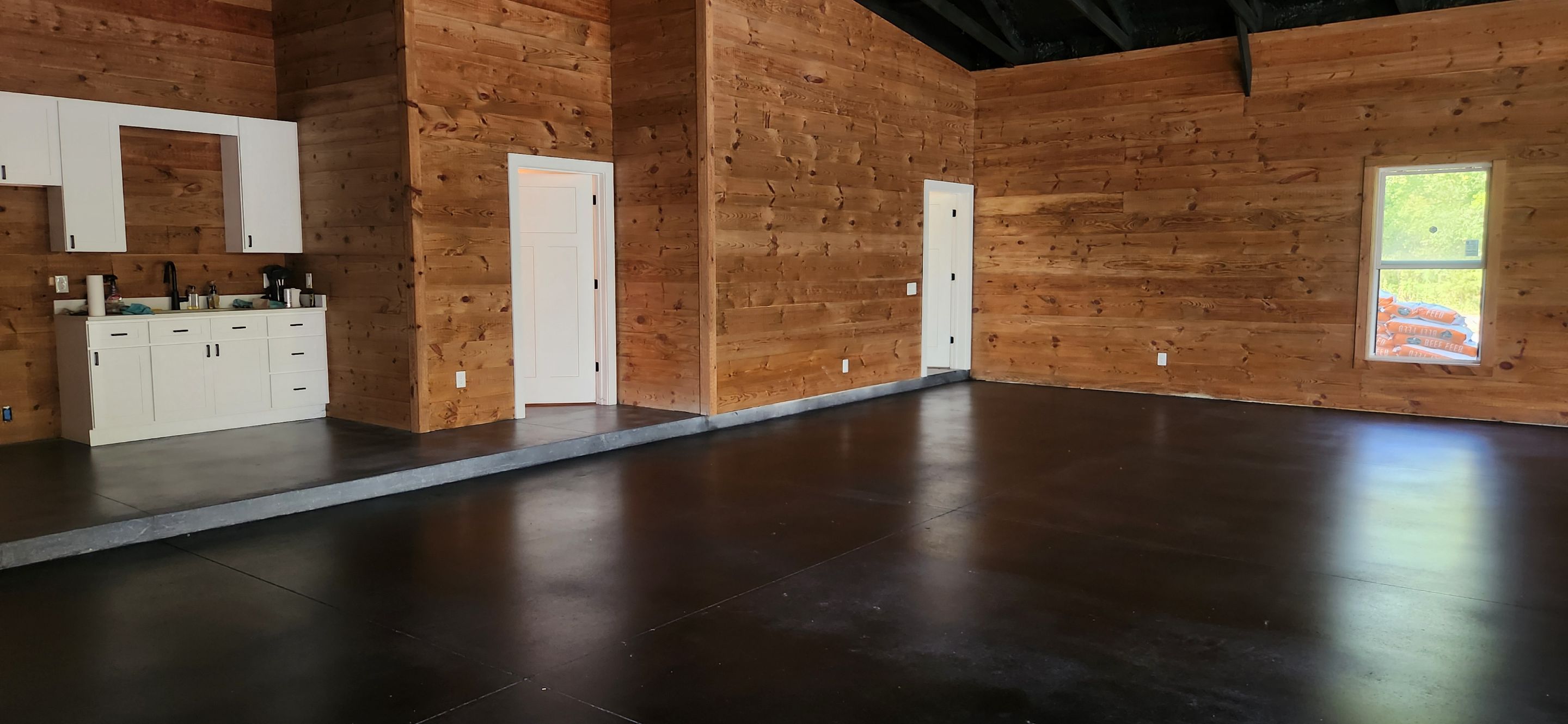 Elite Floor Solutions featured photo.