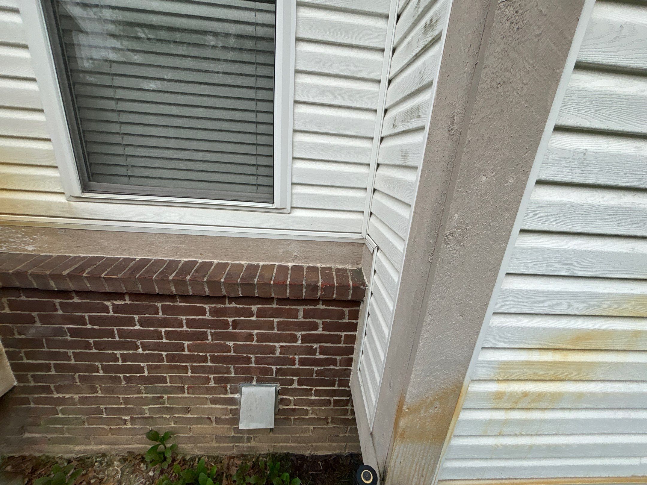 Siding Replacement using Alside D4 Odyssey-Plus Dutchlap Tuscan Clay by 180 Contractors