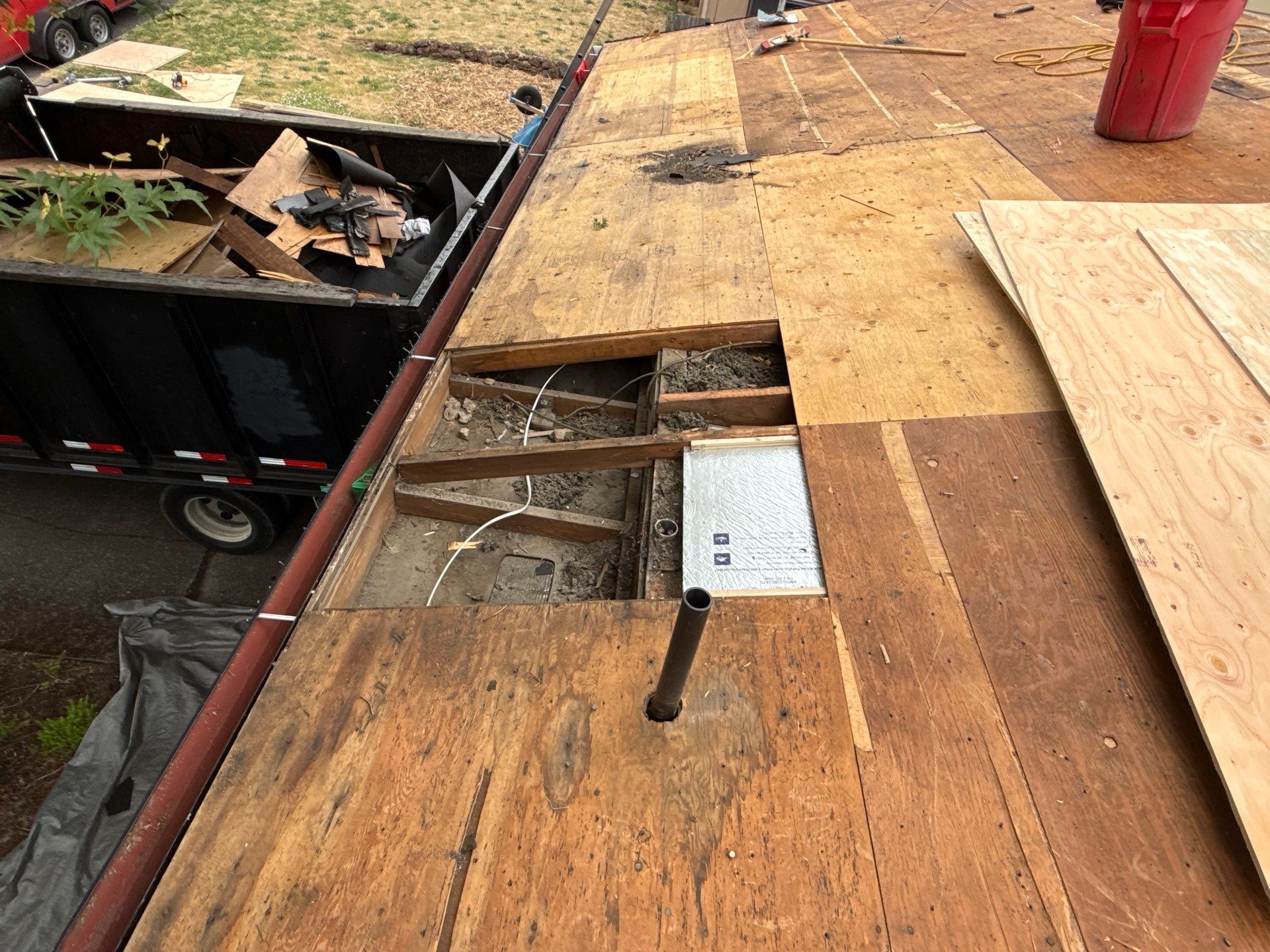 Project in Portland by Tom Leach Roofing