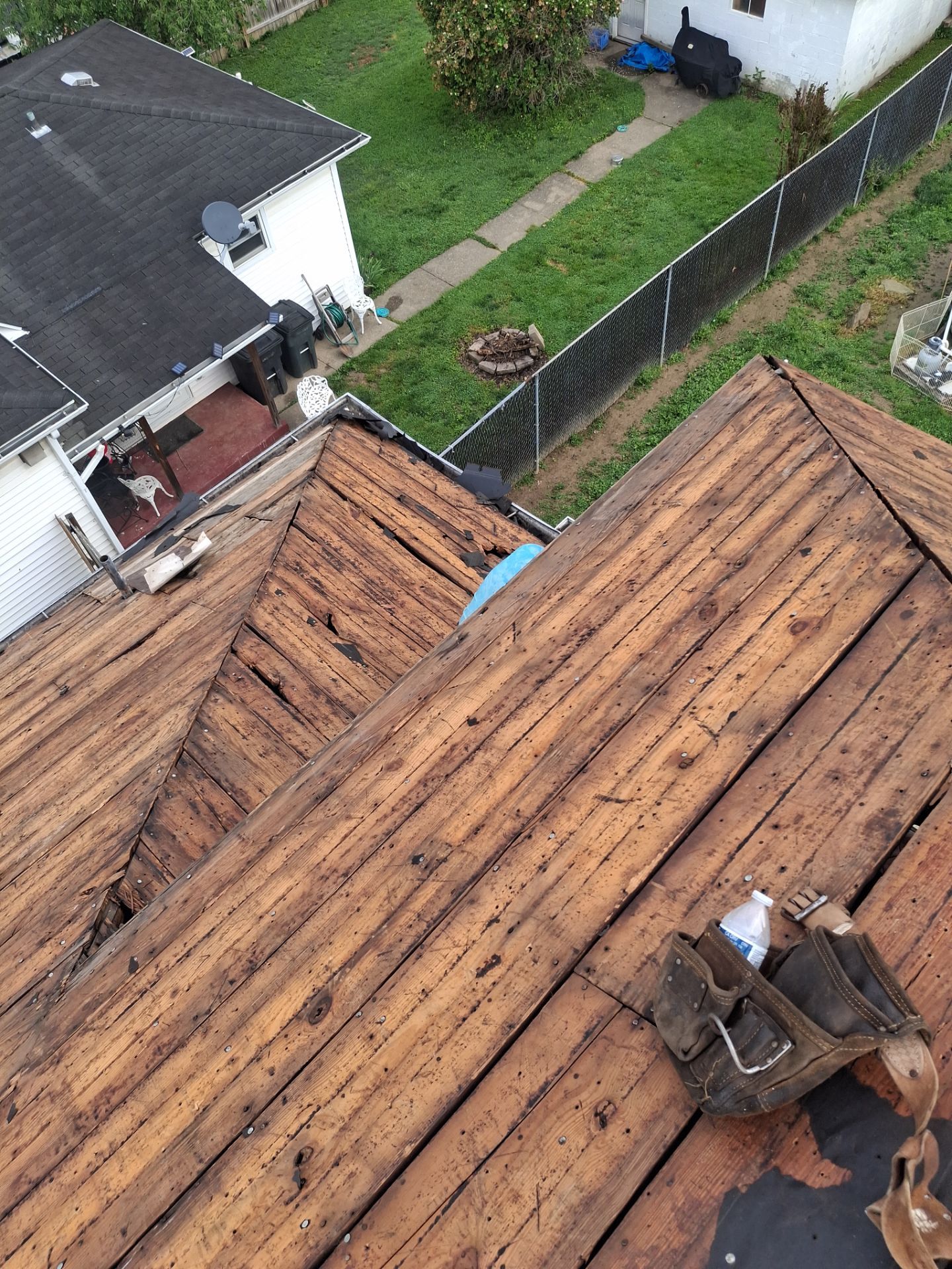 Residential Roofing Installation using GAF Timberline HDZ Charcoal by Rainstoppers Roofing