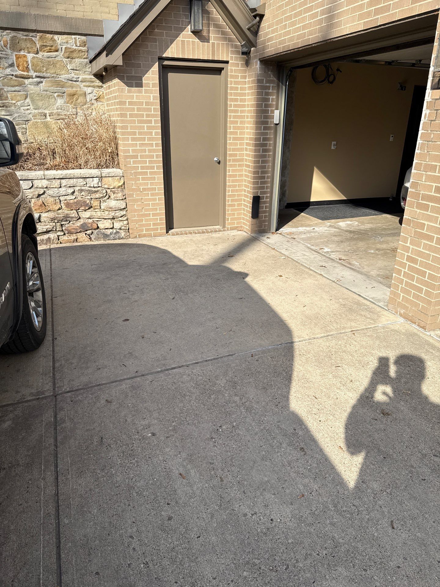 Creekbed Garage Project in Swissvale by Floors in a Day, Inc