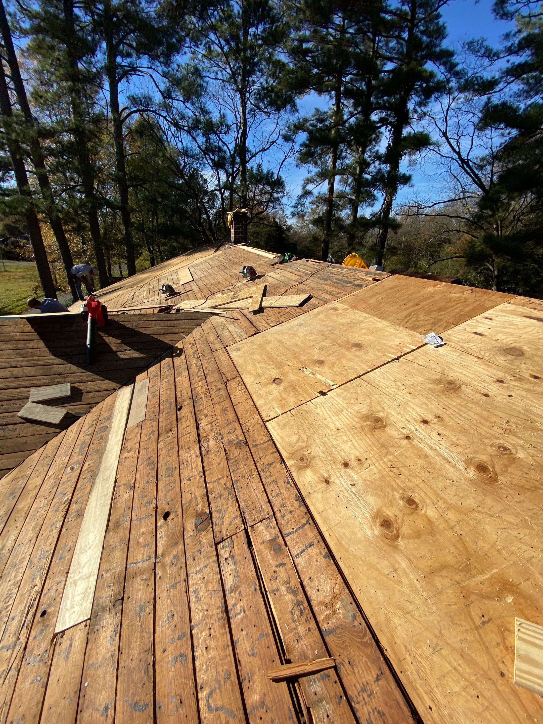 Residential Shingle Reroof using CertainTeed XT25: Resawn Shake by Hostetler Roofing