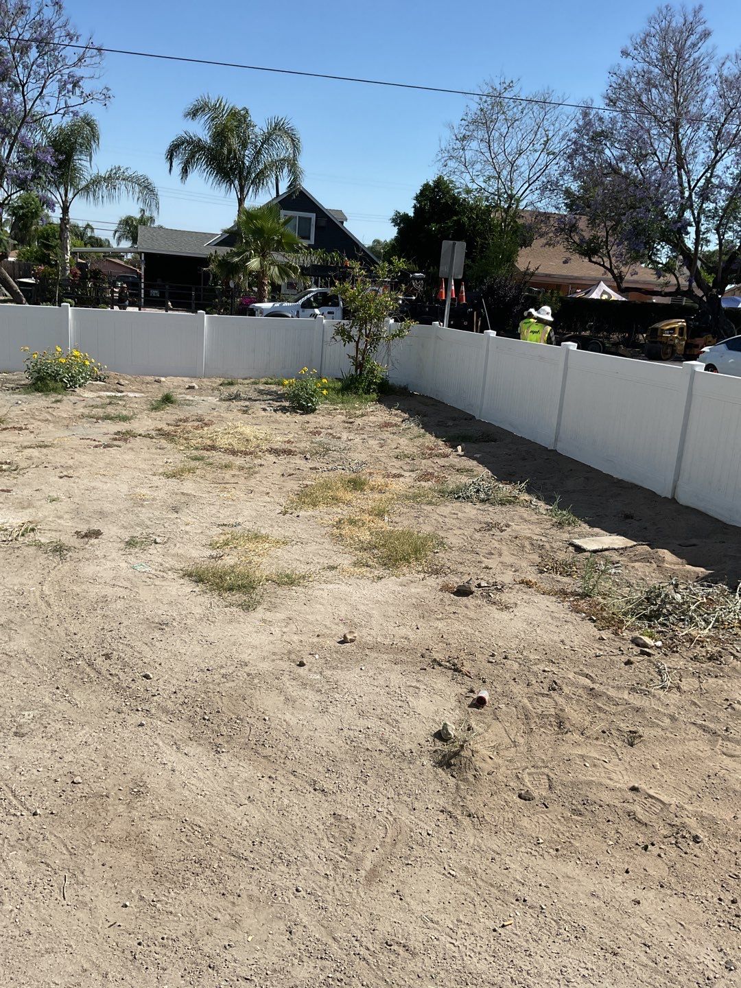 Fence installation using 6ft and 4ft vinyl  by Fence Guys Inc. 