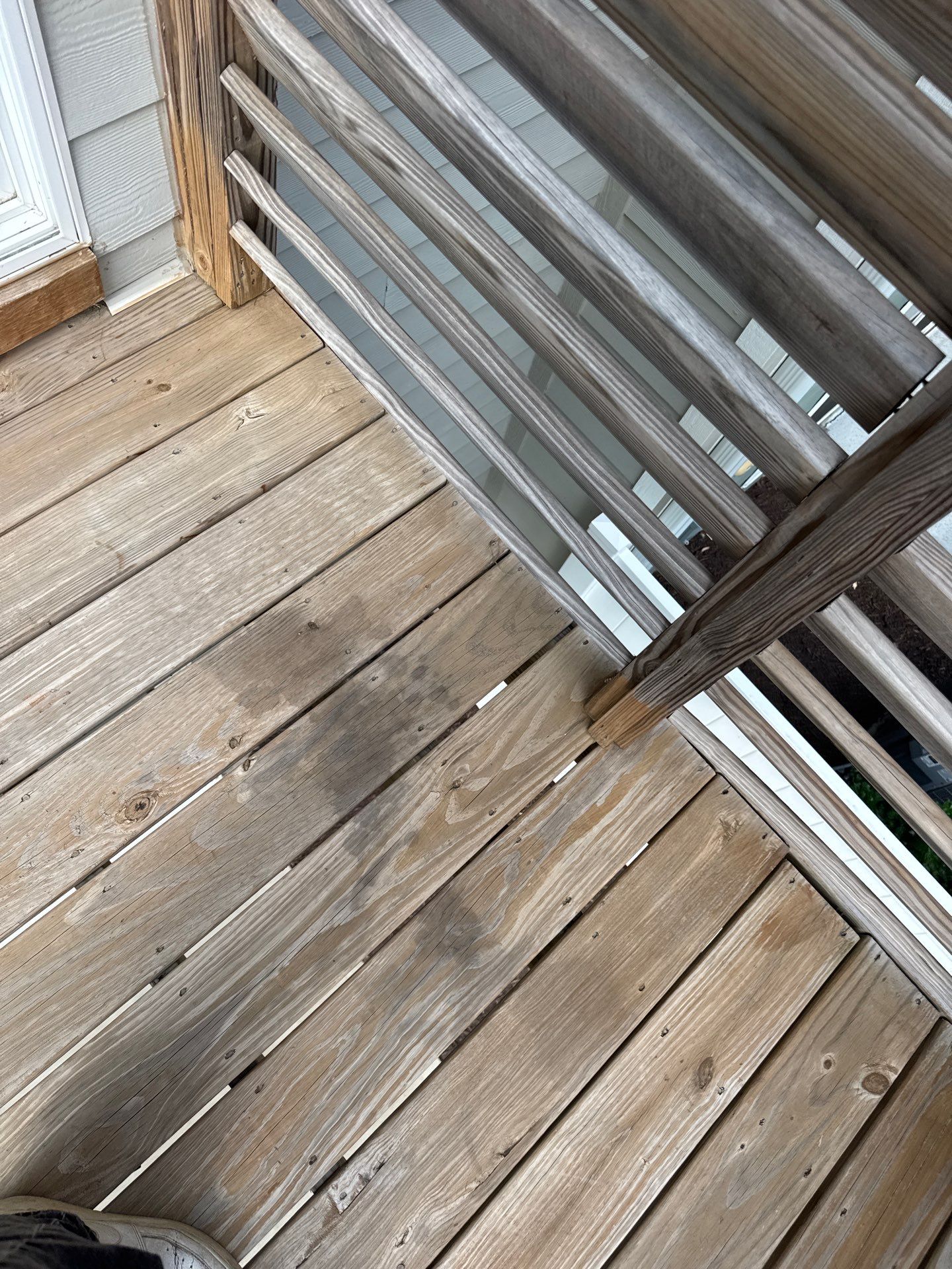 Deck using Wood Sealant by DuraSeal
