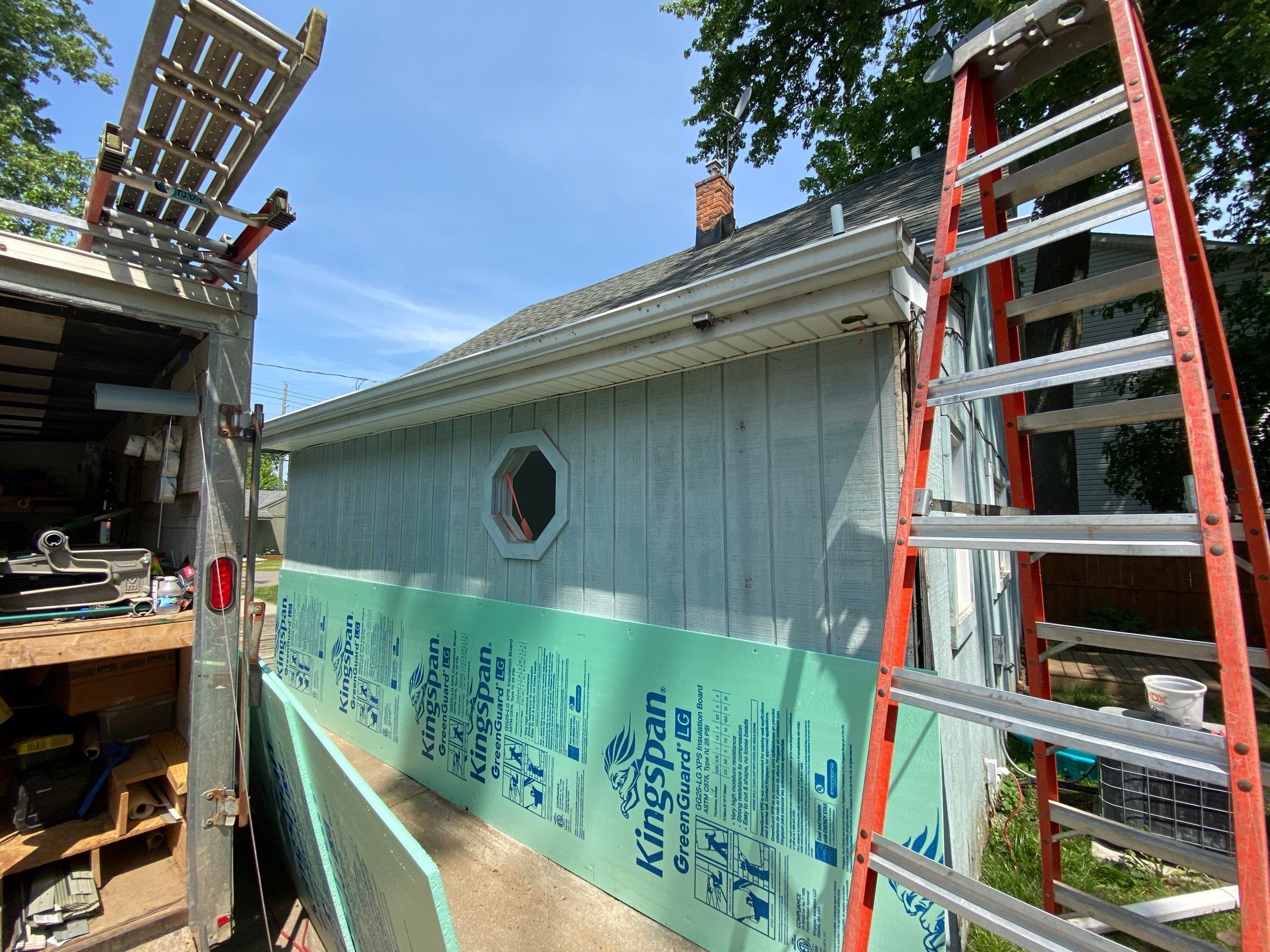 Siding Replacement using CertainTeed Restoration Classis D4 by 180 Contractors