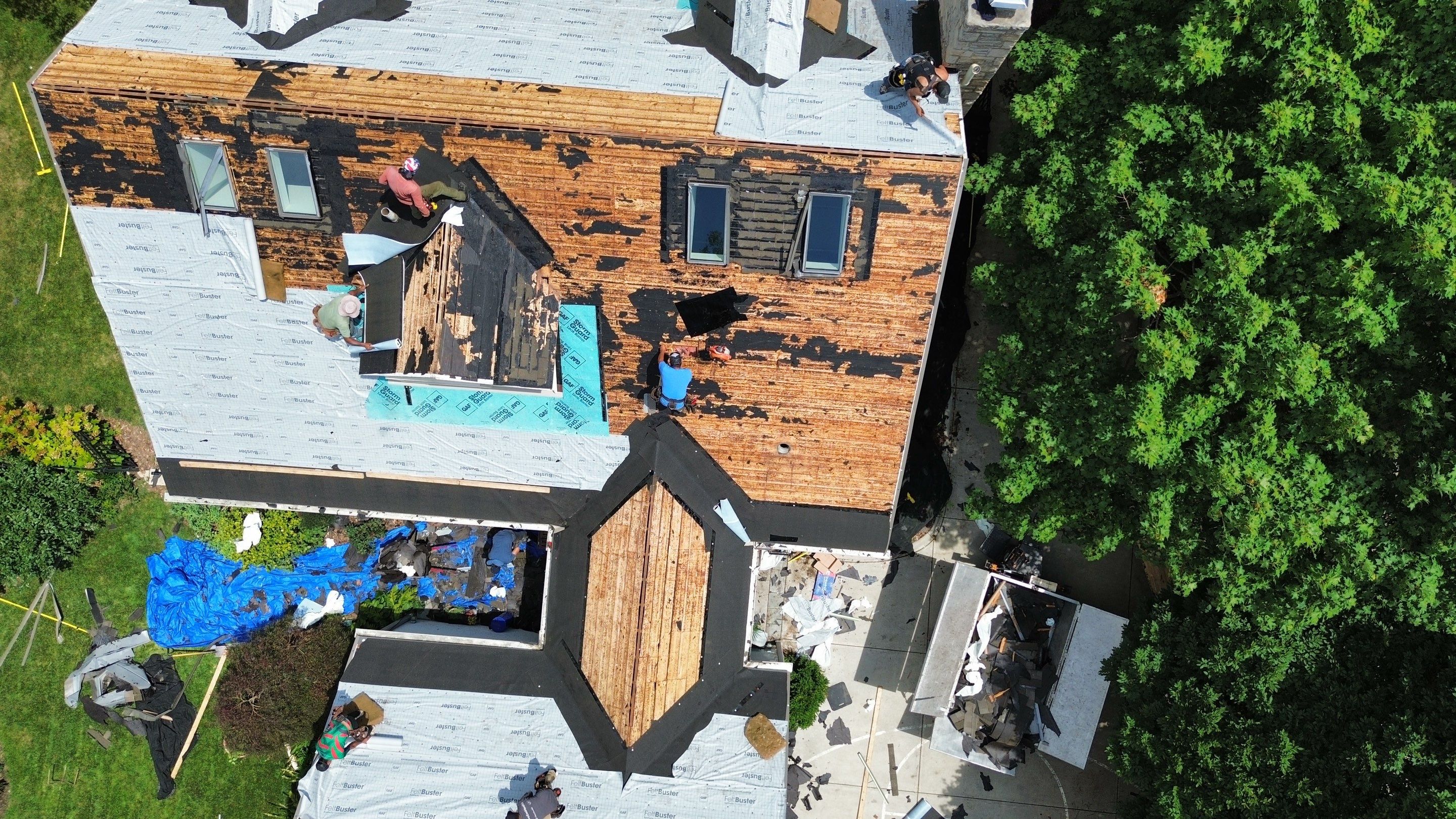 Residential Roofing Installation using Timberline HDZ Shingles - Weathered Wood by RoofX 