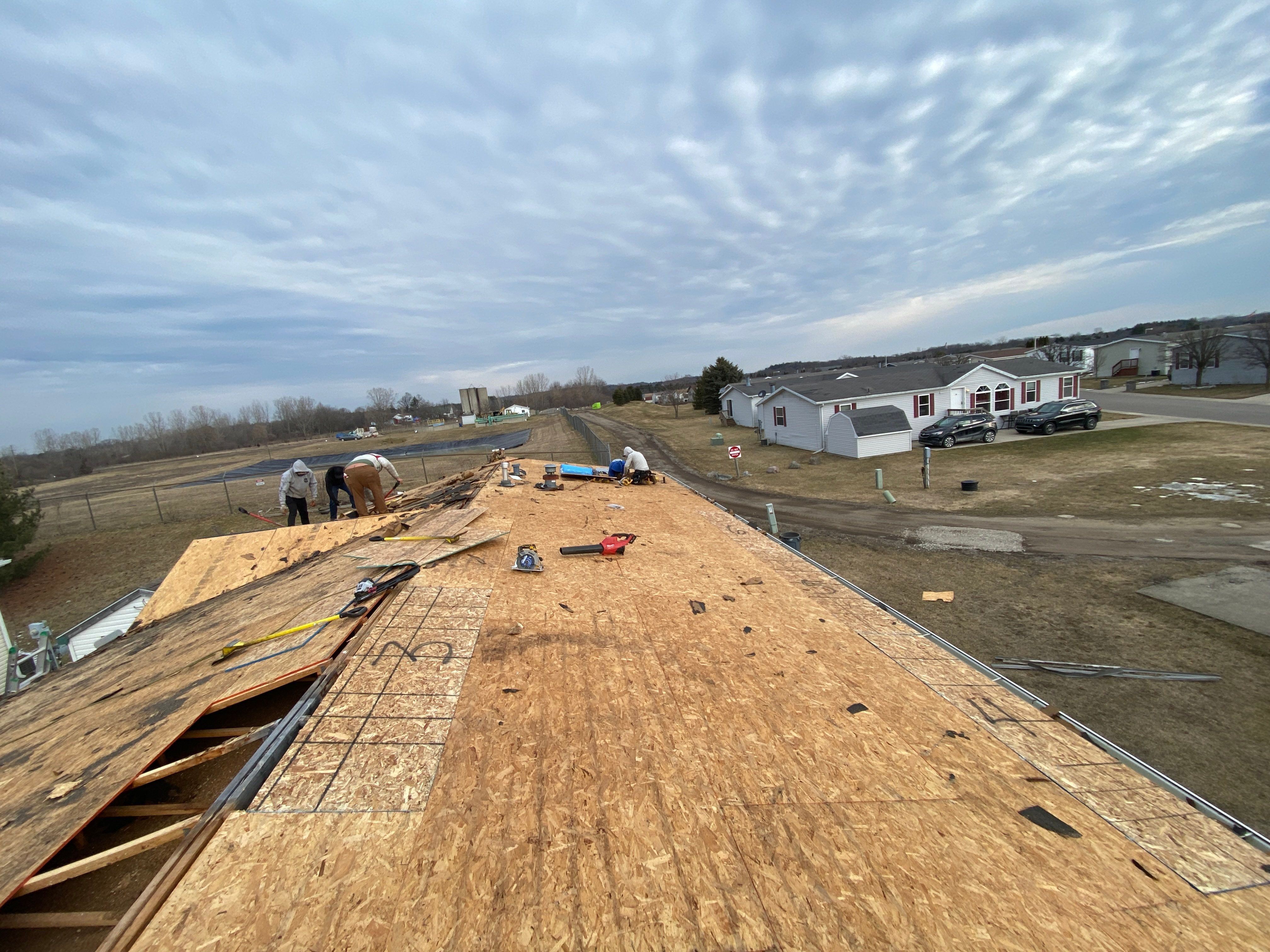 Roof Replacement using CertainTeed Landmark by 180 Contractors