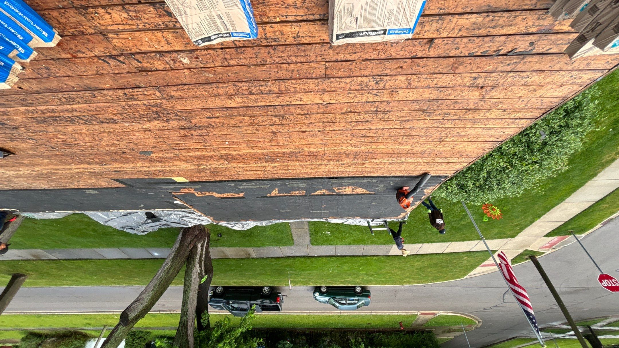 Roof Replacement using CertainTeed Landmark by 180 Contractors