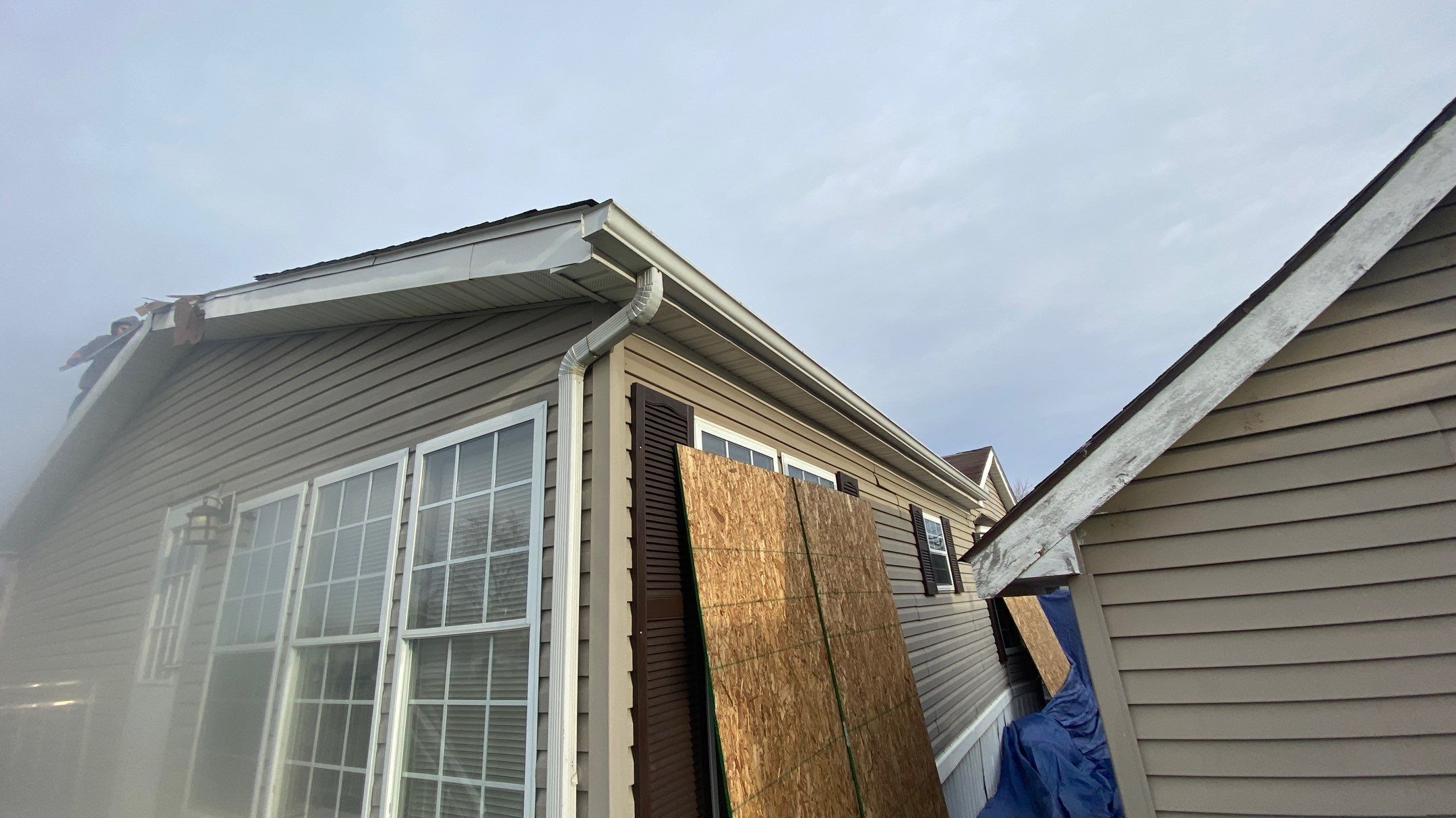 Roof Replacement using CertainTeed Landmark by 180 Contractors