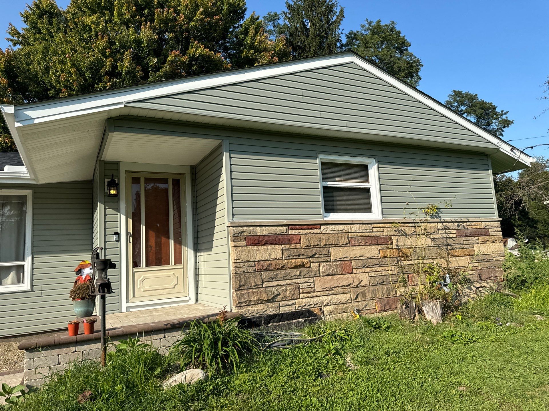 Roof, Siding, and Gutter Replacement by Homestyle in Painesville by Homestyle Home Improvements (HHI)