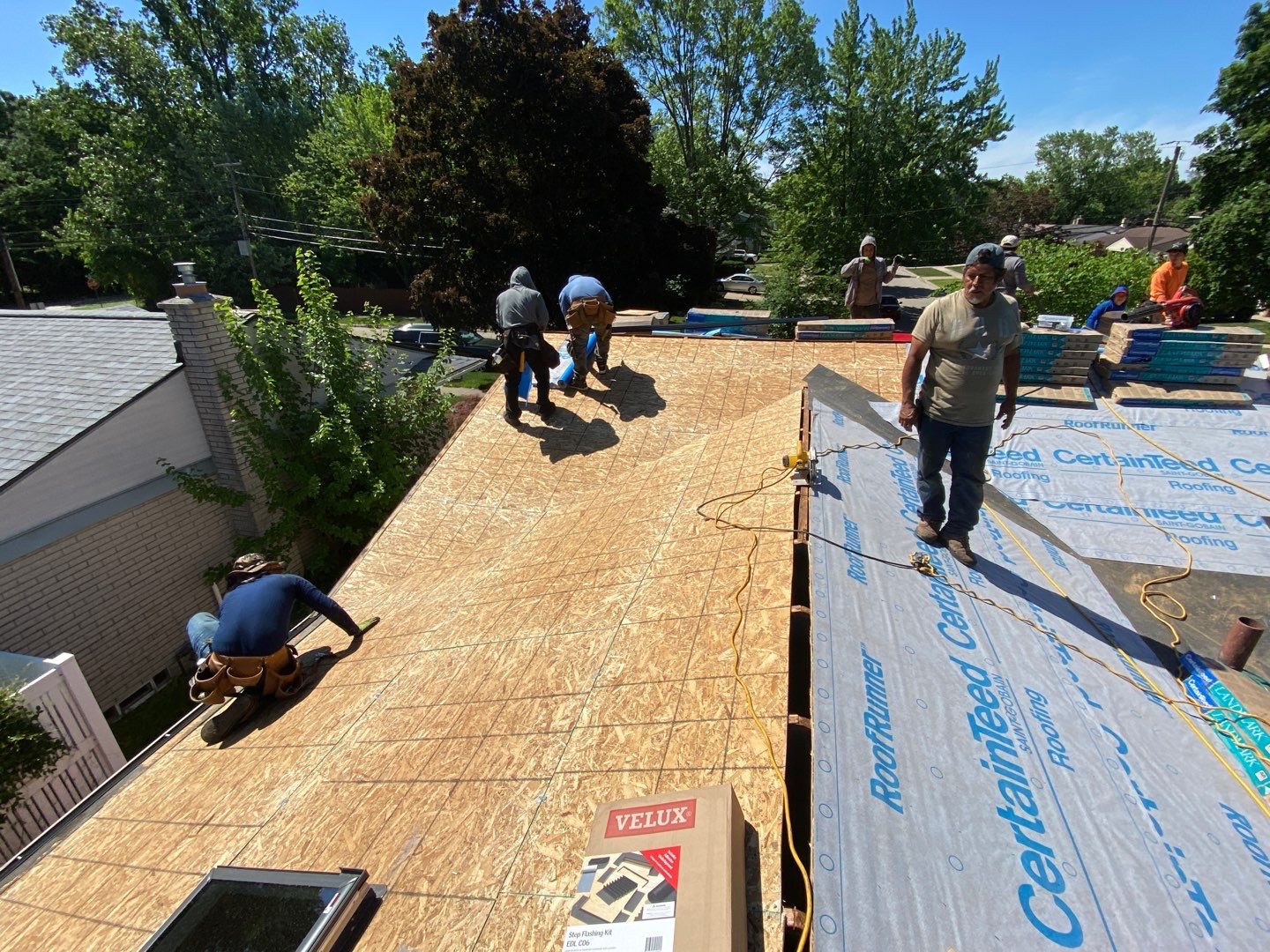 Roof Replacement using CertainTeed Landmark by 180 Contractors