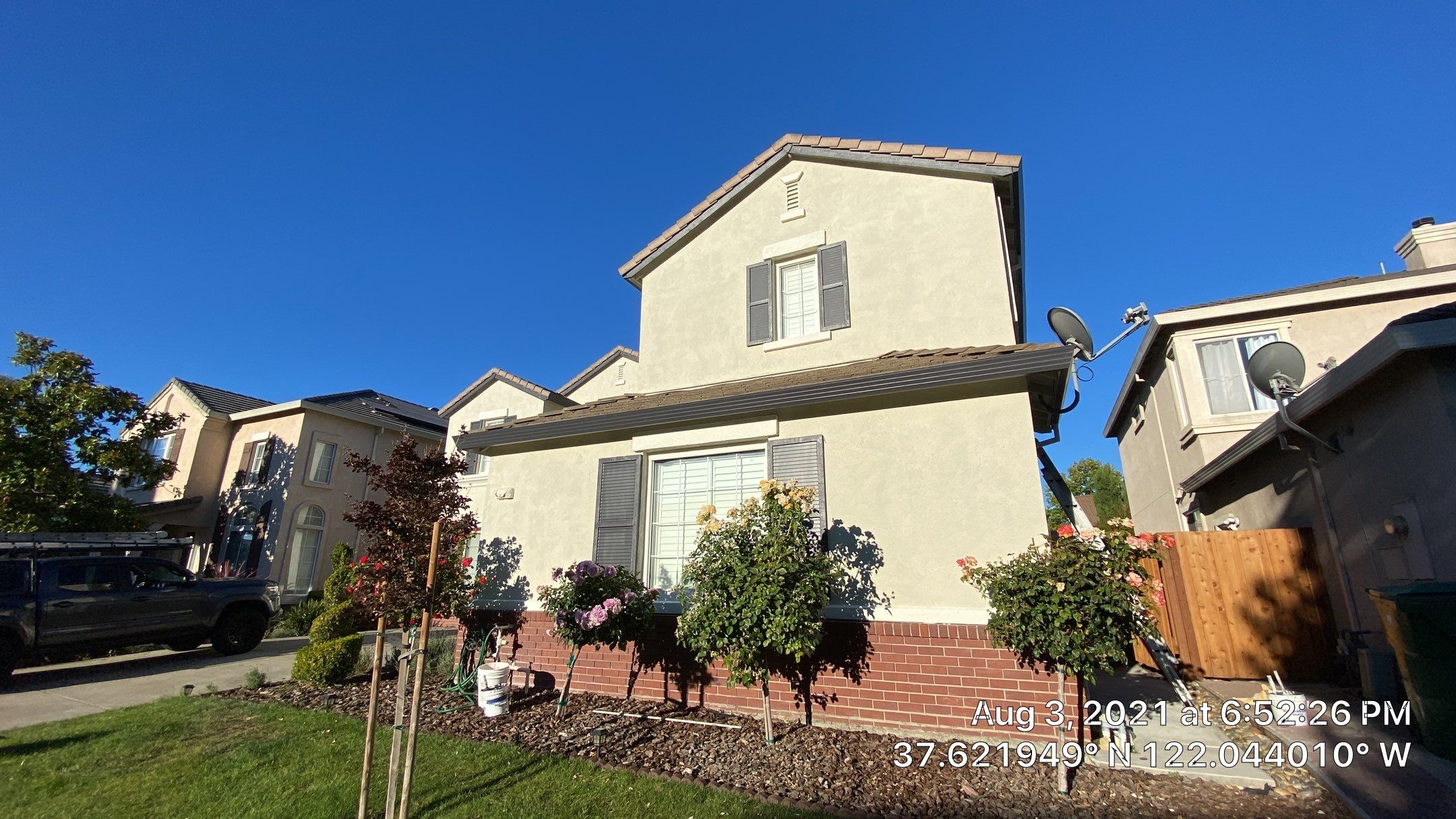 Exterior Painting  Elastomeric by Herrera’s Bay Area Painting inc.
