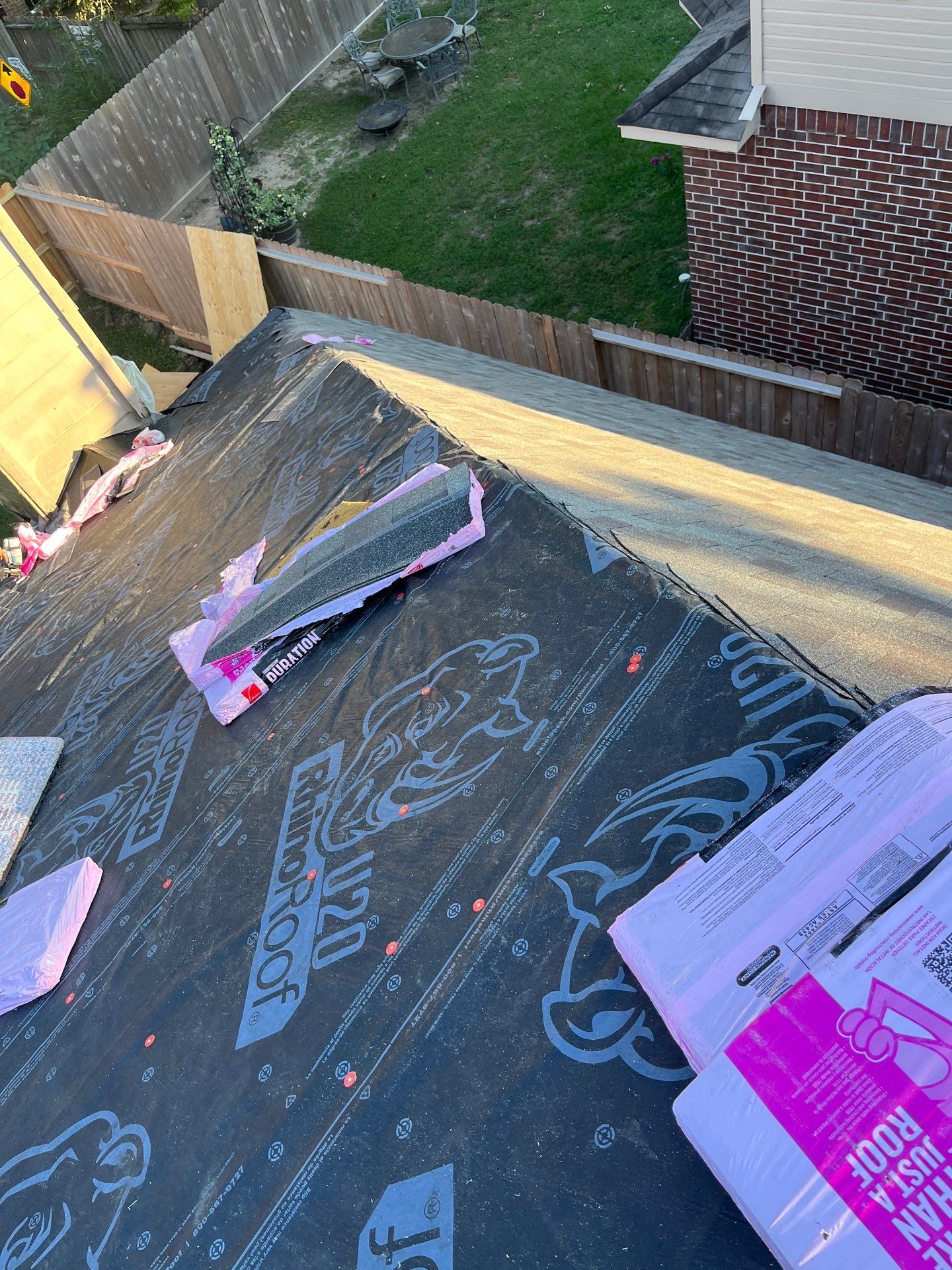 Residential Roofing Installation using Owen's Corning Duration (Lifetime) Shingles by Roof Repair Company