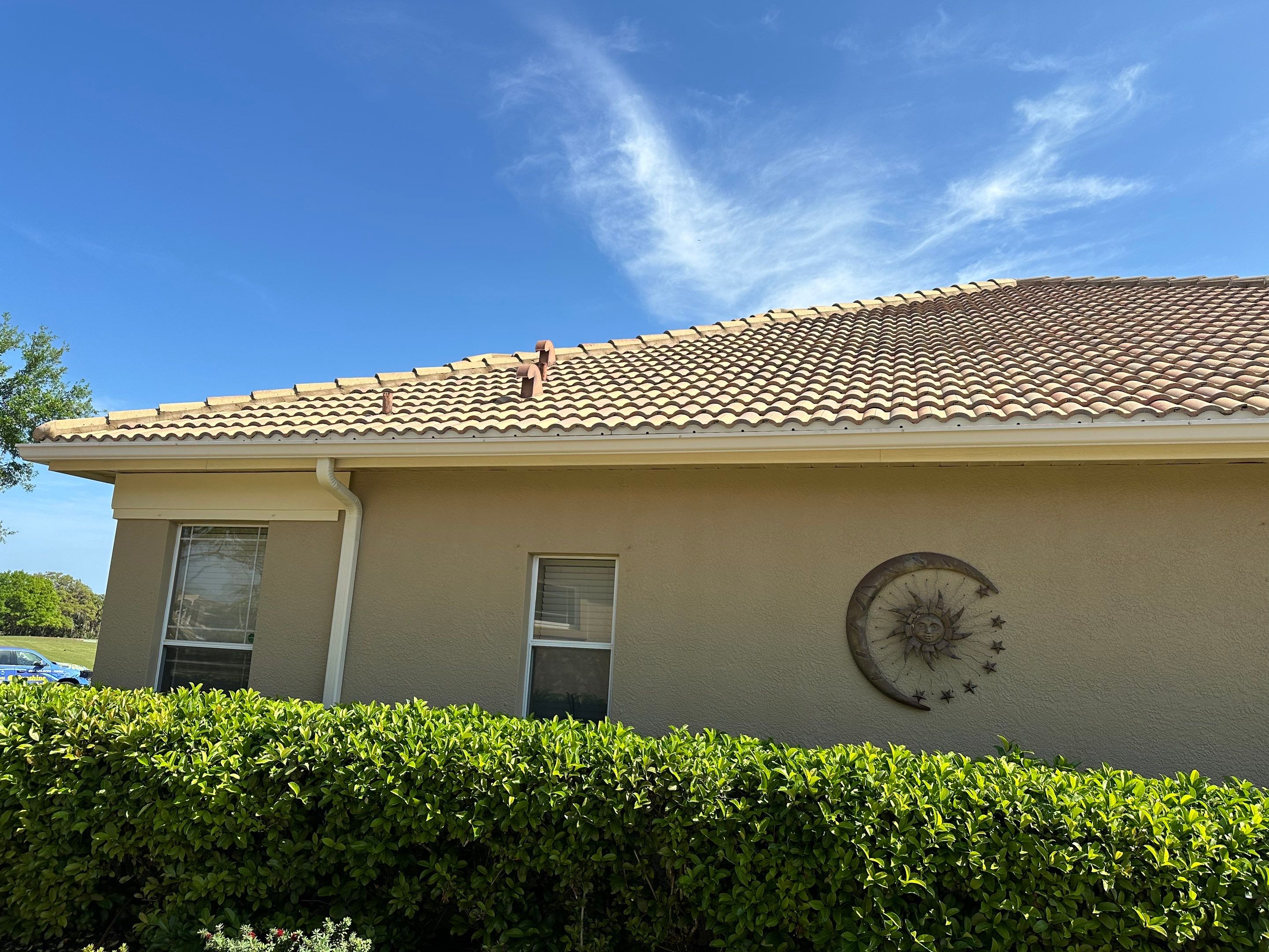 Concrete Tile Roof Cleaning in Winding River Community, Bradenton, FL | Sunshine AquaWash by Sunshine AquaWash