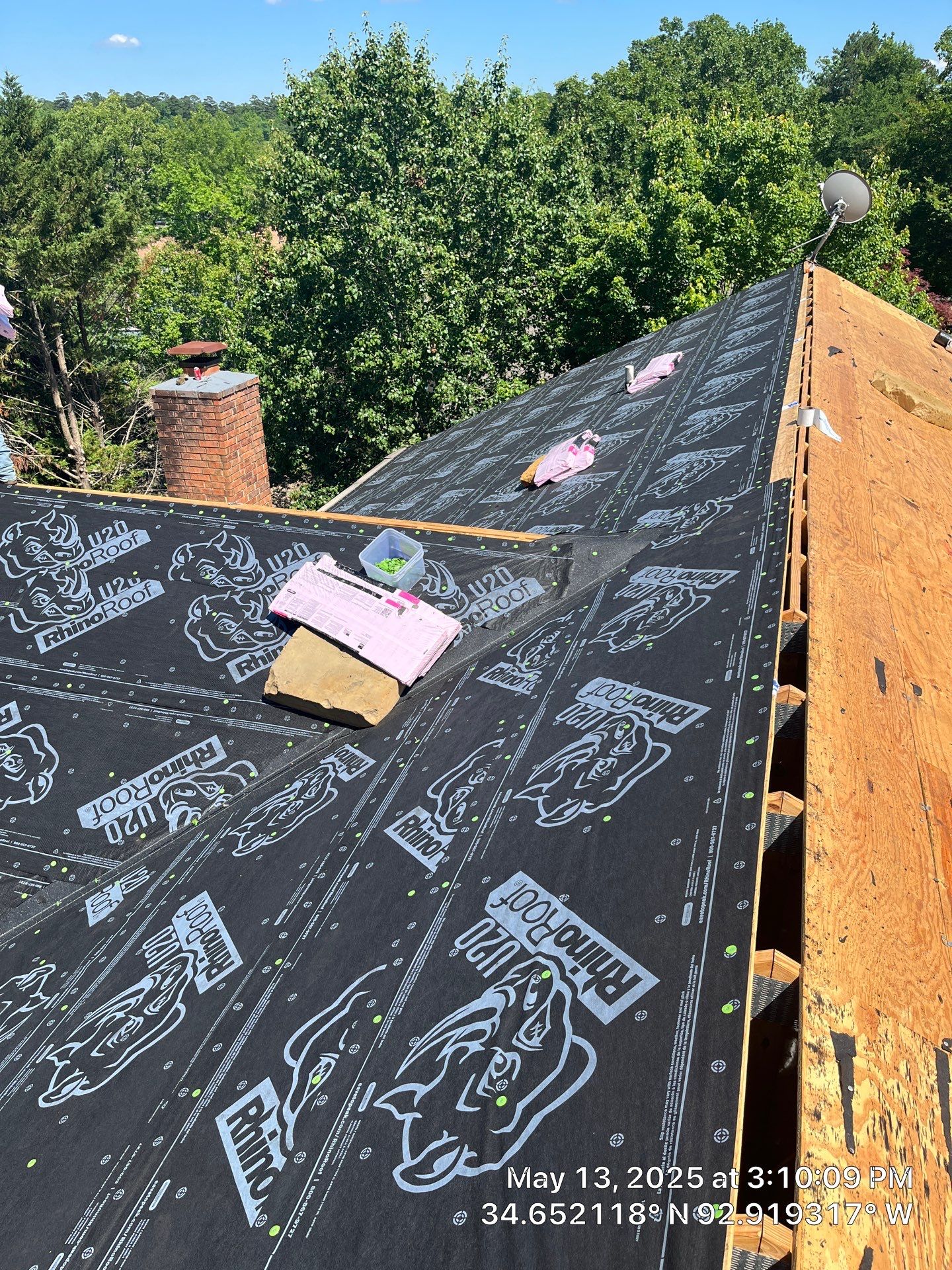 Architectural Shingle Roof Replacement and Skylight Installation in Hot Springs Village by Temple Roofing and Exteriors