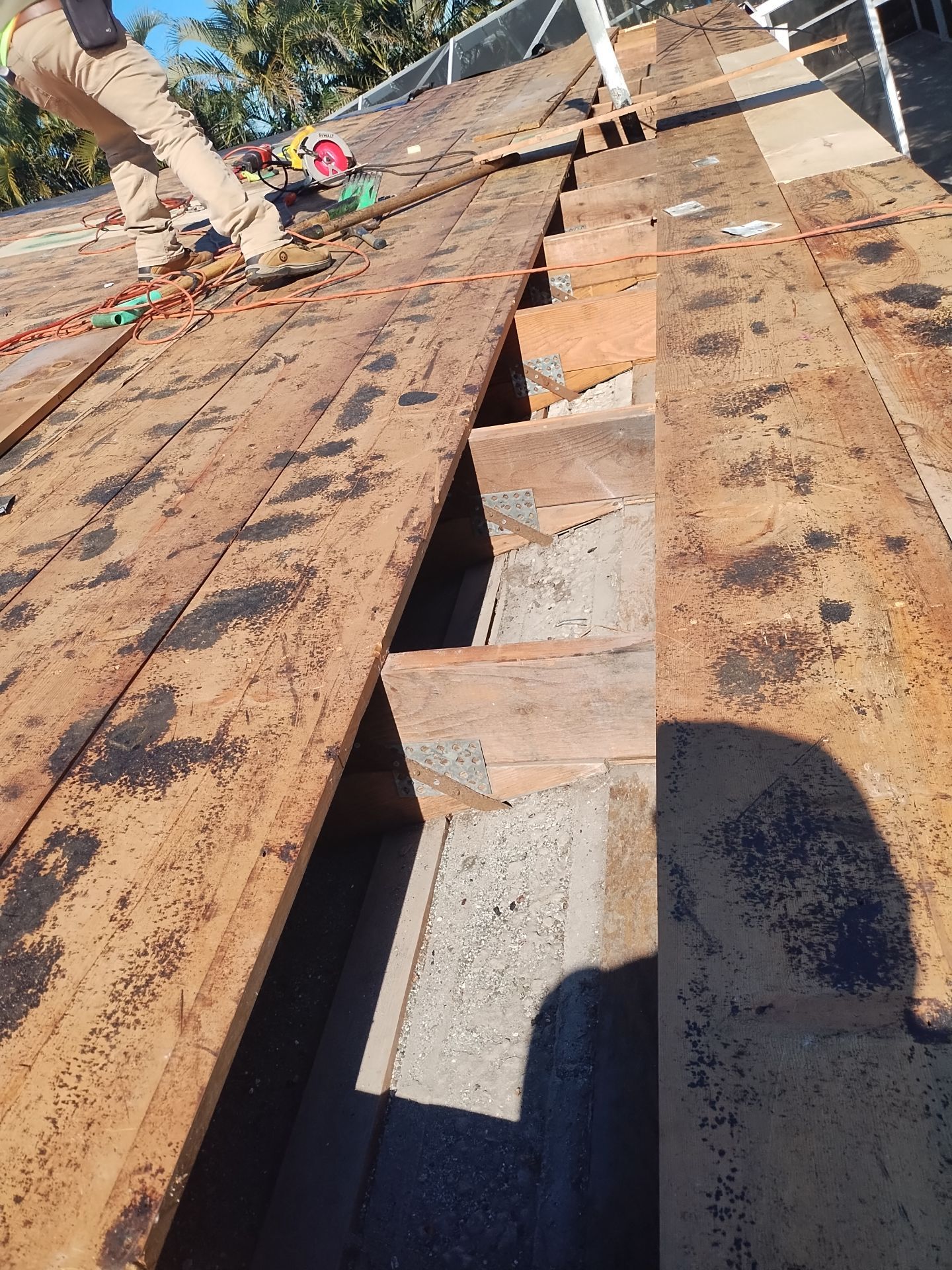 Project in St. Petersburg 33711 by Mitchell Roofing Company LLC