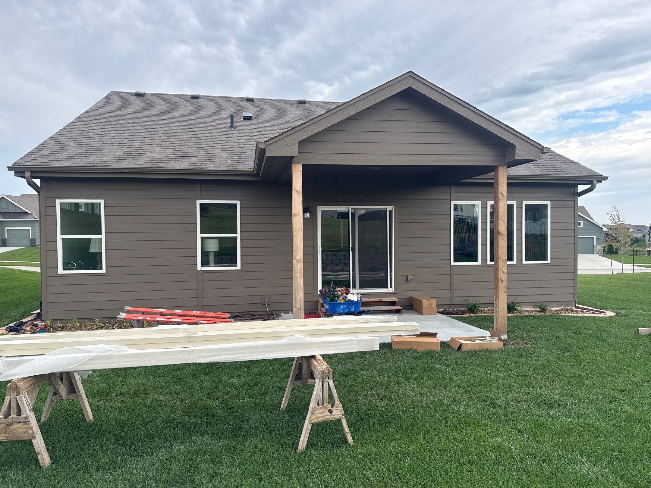 Double pergola by EAGLE EYE ENTERPRISES