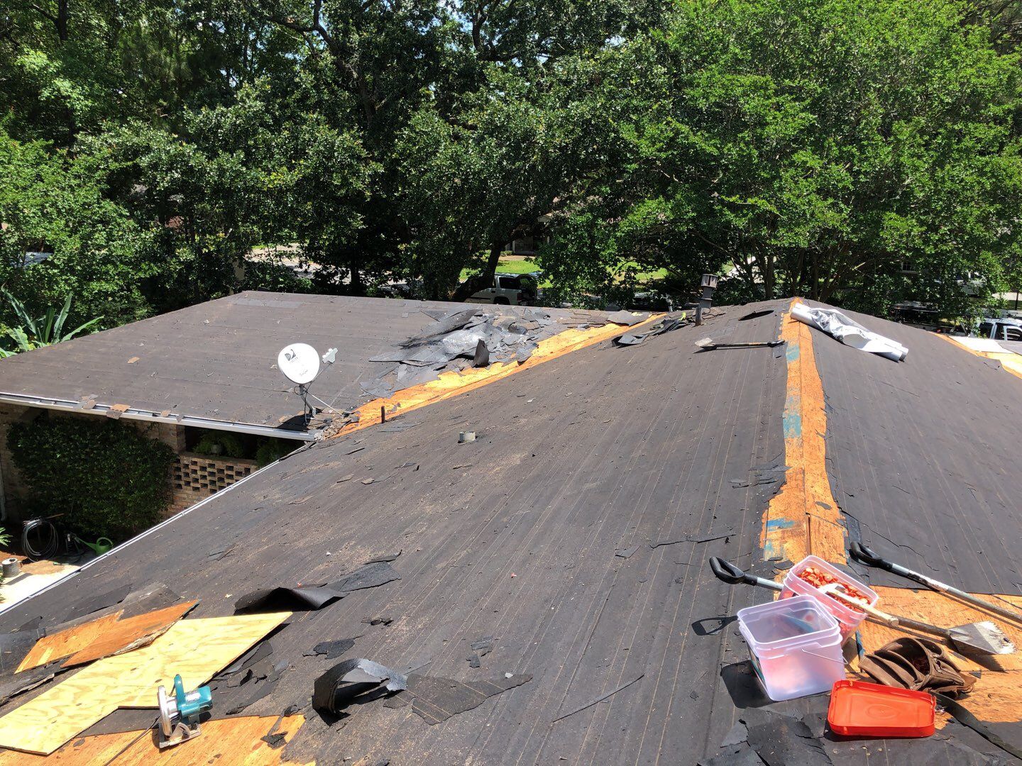 Residential Roofing Installation using Roof Replacement by American Roofing & Construction LLC