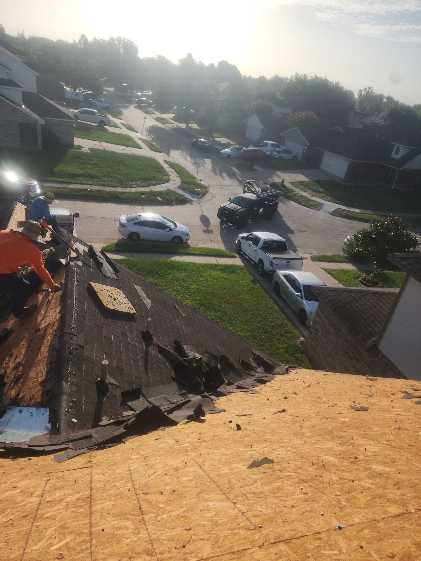 Residential Roofing Installation using Owen's Corning Duration (Lifetime) Shingles by Roof Repair Company