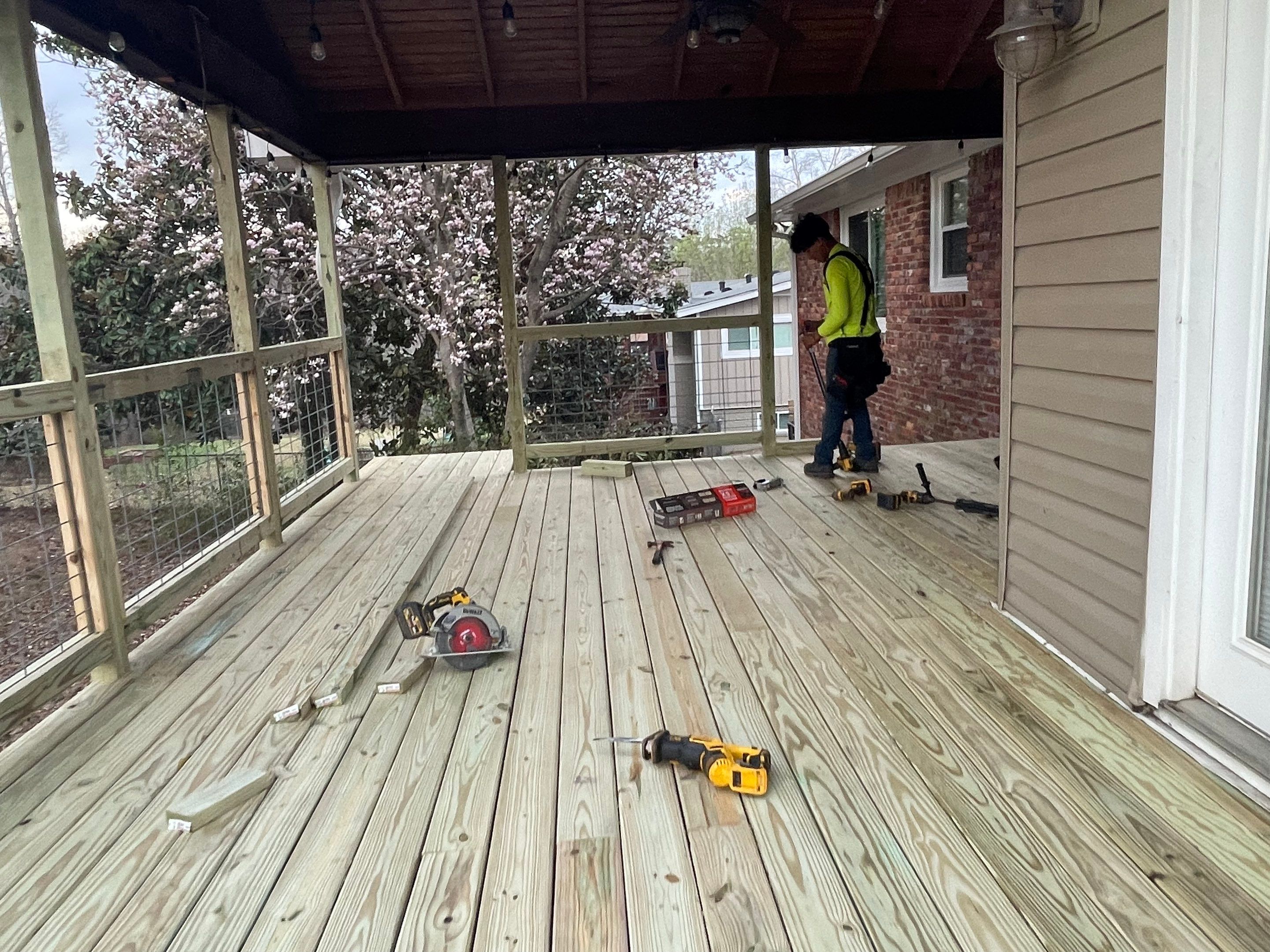 Oneal Drive - Deck by Pillar and Pine