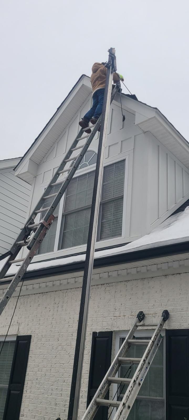 Lorton: Multi-Trade Insurance Restoration by RM Banning, Inc.