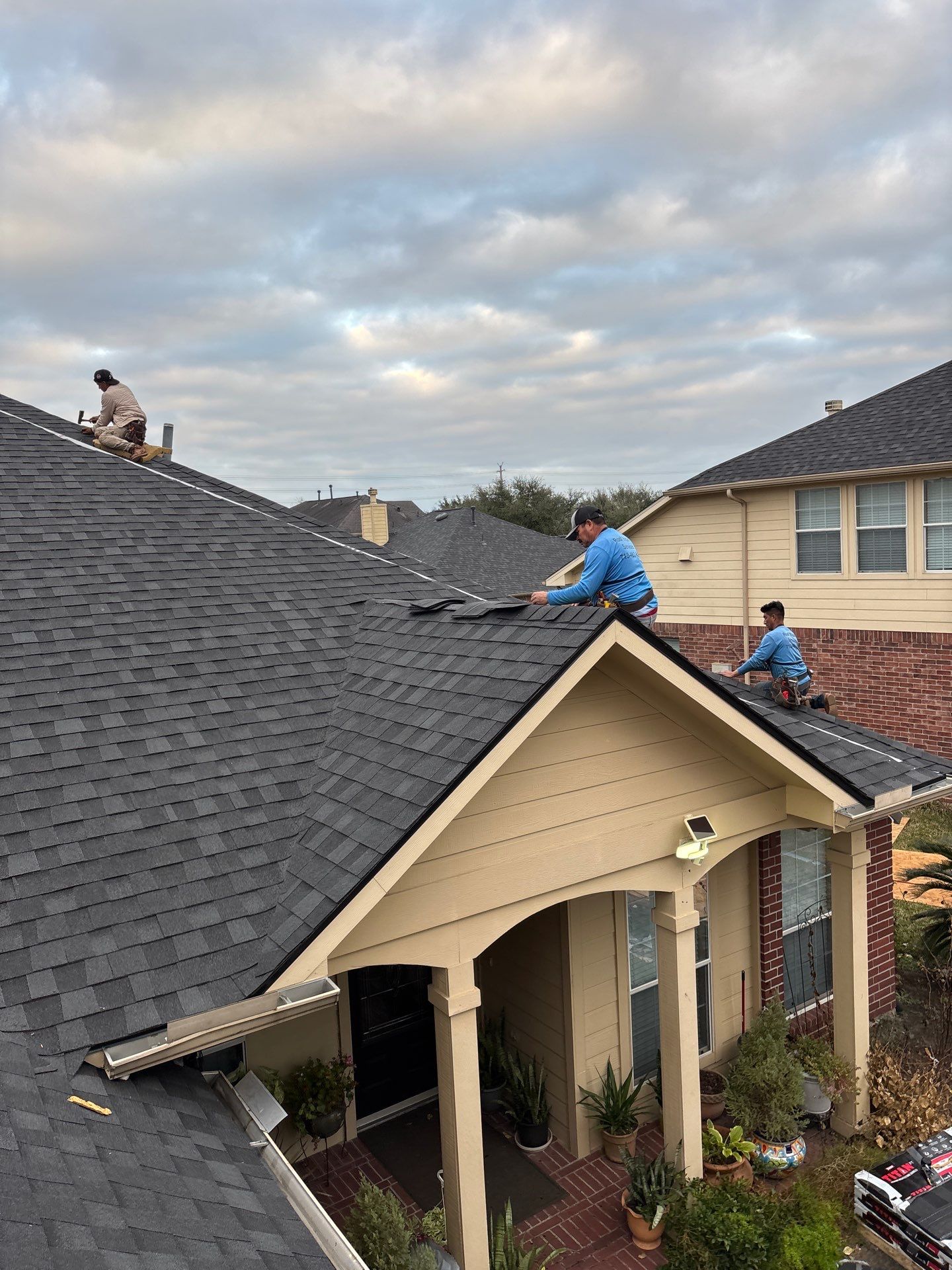 Roof Replacement Pearland by Roof Repair Company