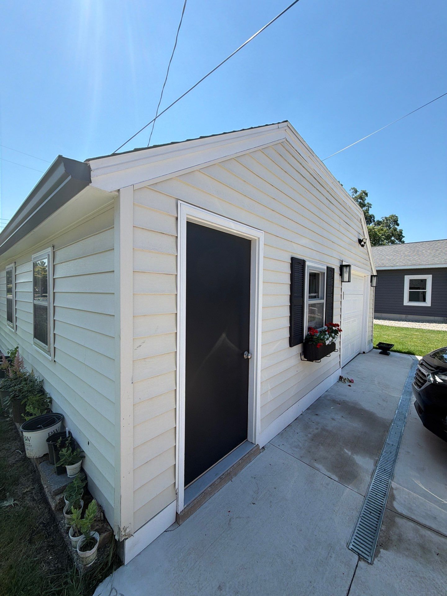 Epoxy Flake Garage Floor & Foundation Refresh – Seamless, Durable, and Clean Finish by Gordon Painting