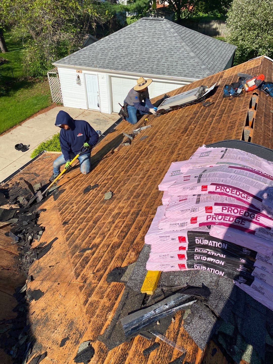 Roof Replacement using Owens Corning by 180 Contractors